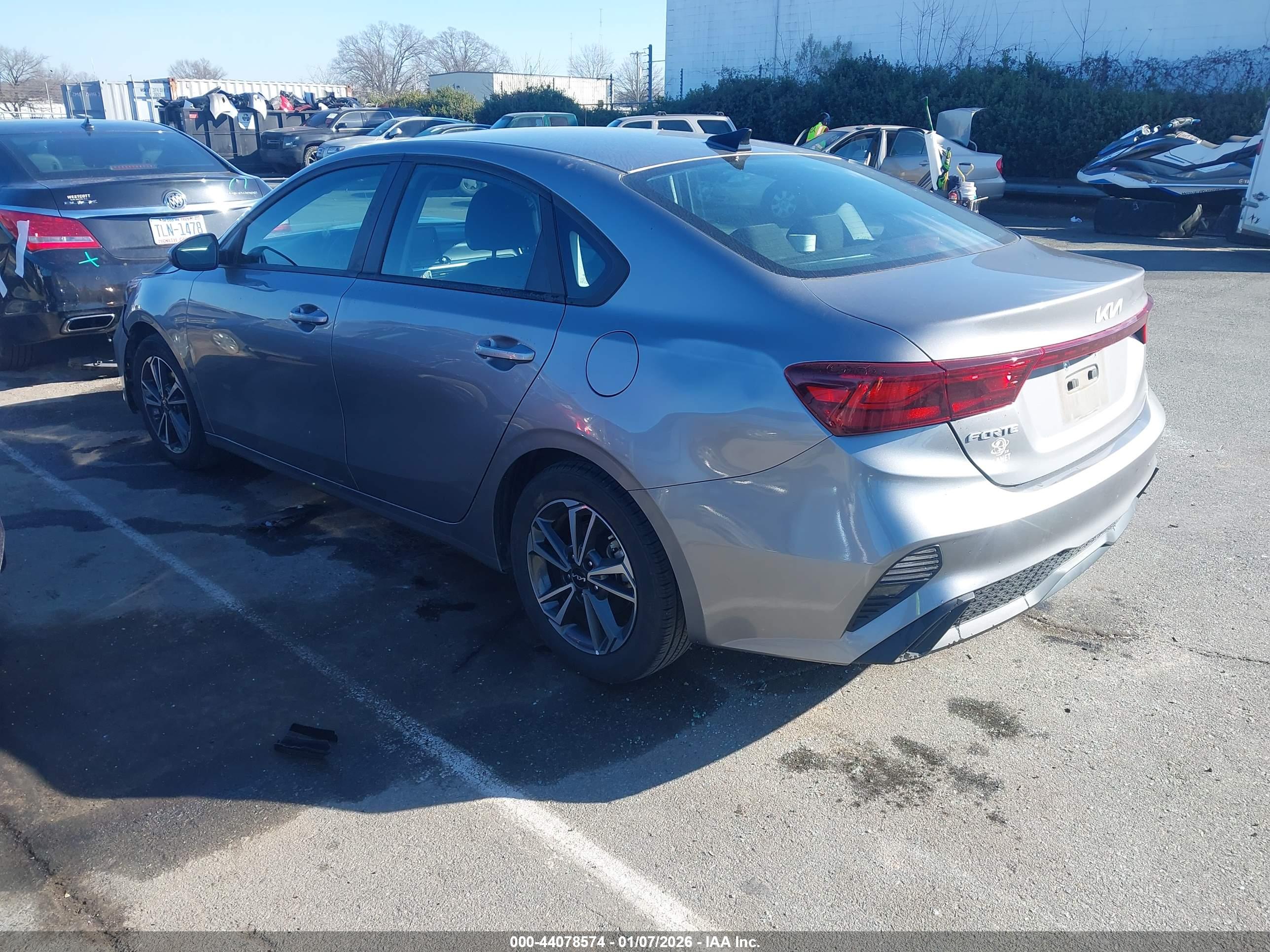 KIA FORTE image 3