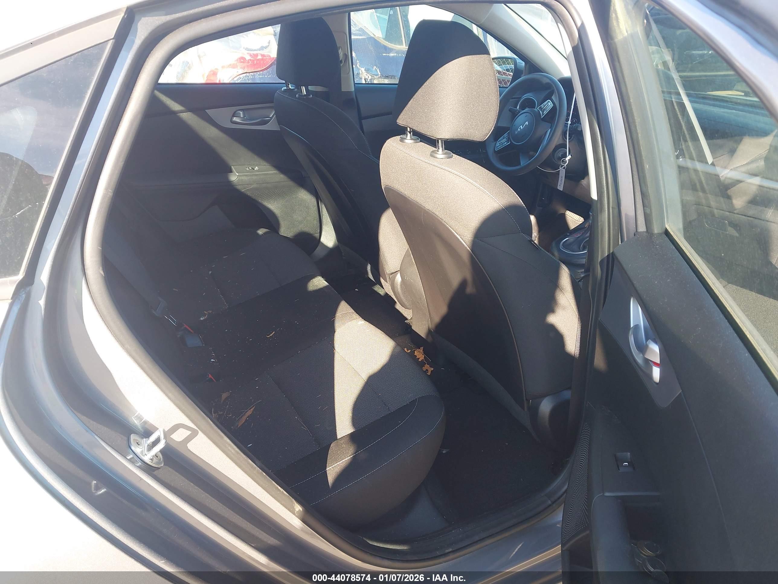 KIA FORTE image 8
