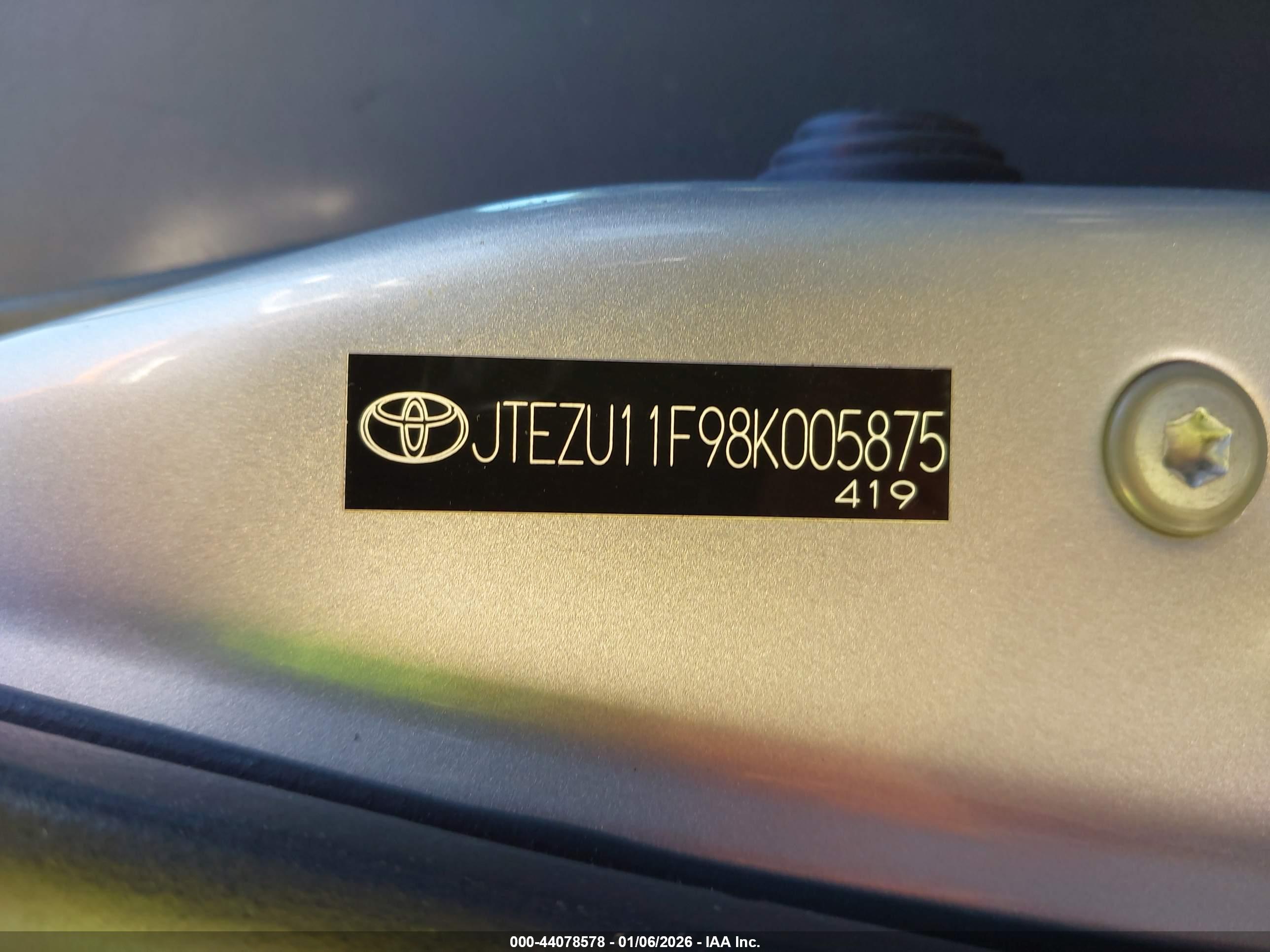 TOYOTA FJ image 9