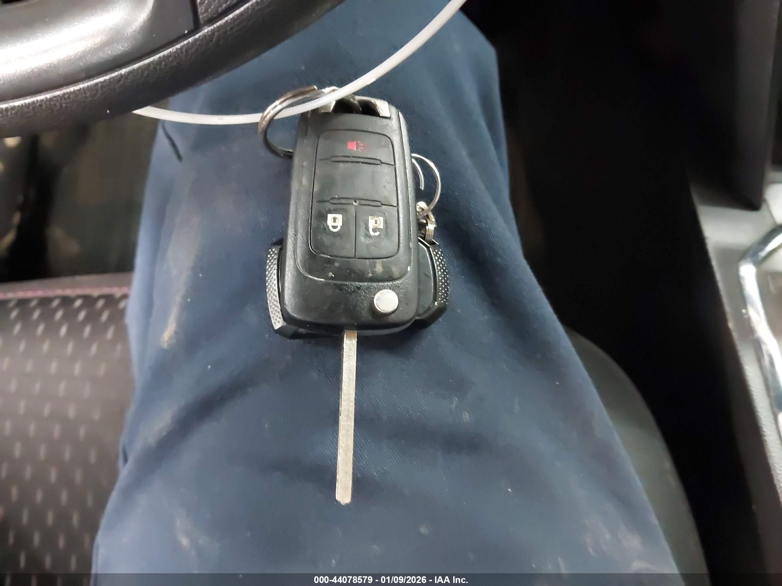 CHEVROLET EQUINOX image 11