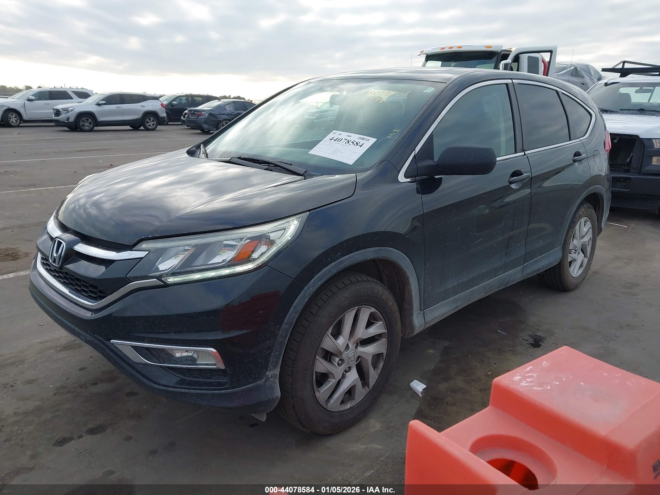HONDA CR-V image 2