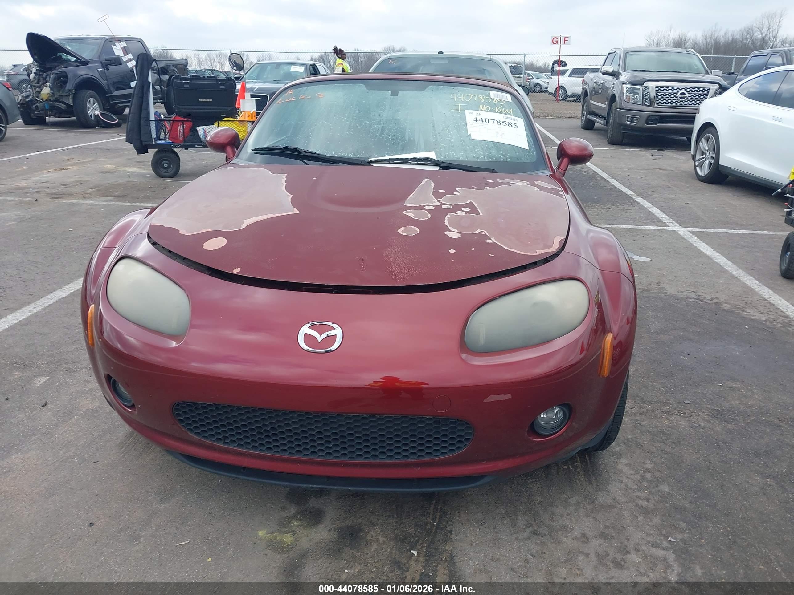 MAZDA MX-5 image 6