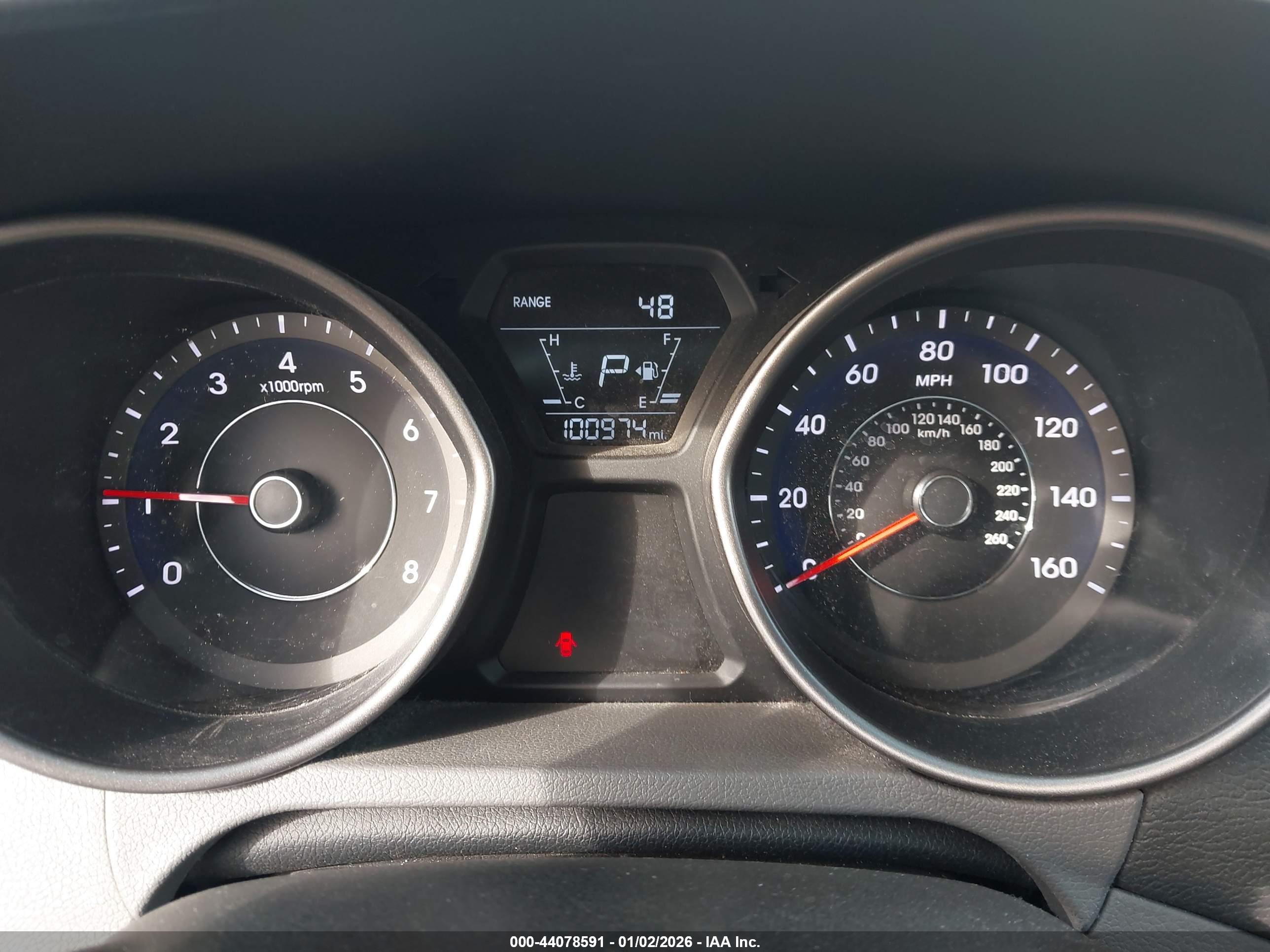 HYUNDAI ELANTRA image 7