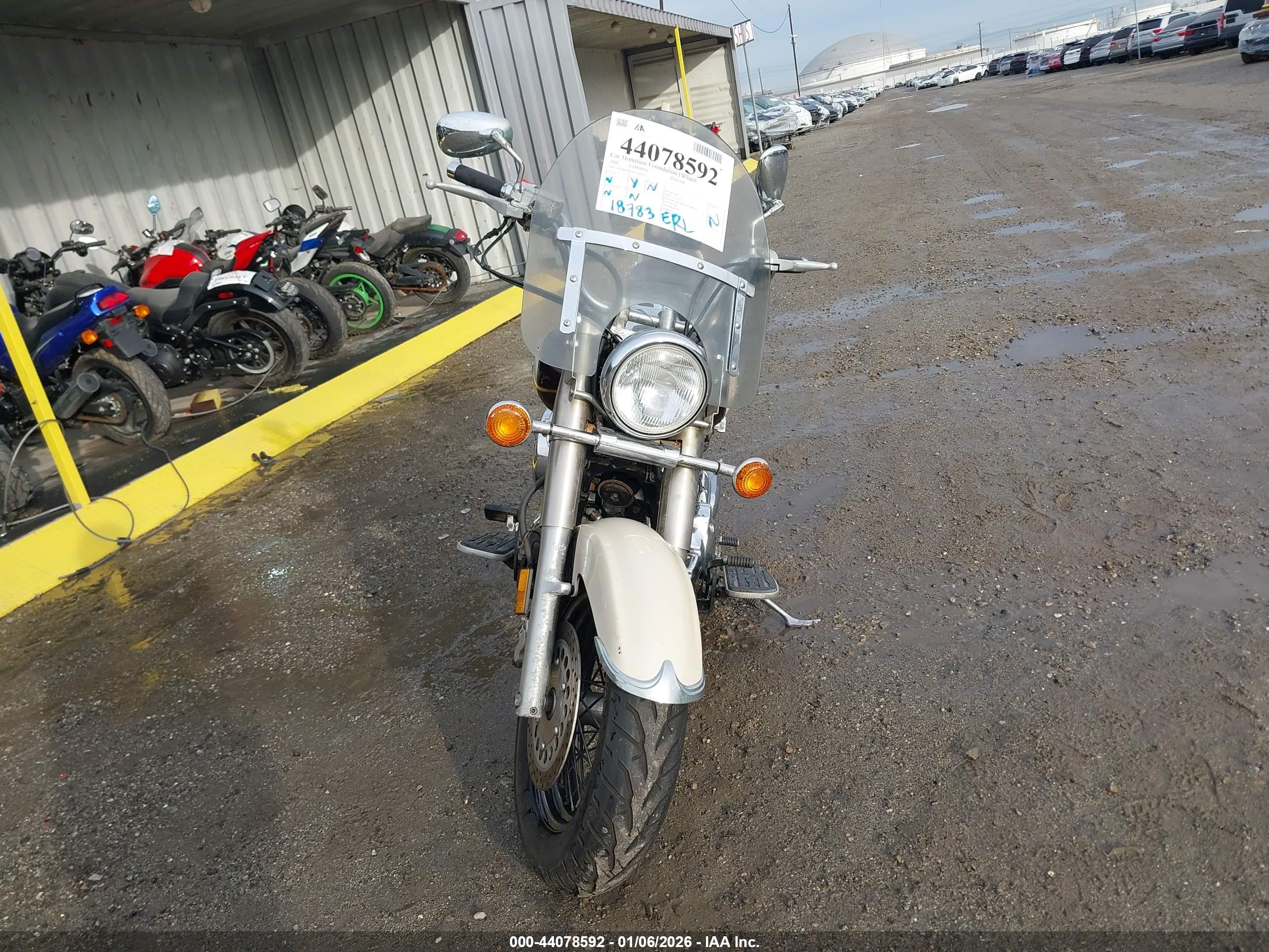 YAMAHA XVS1100 image 5