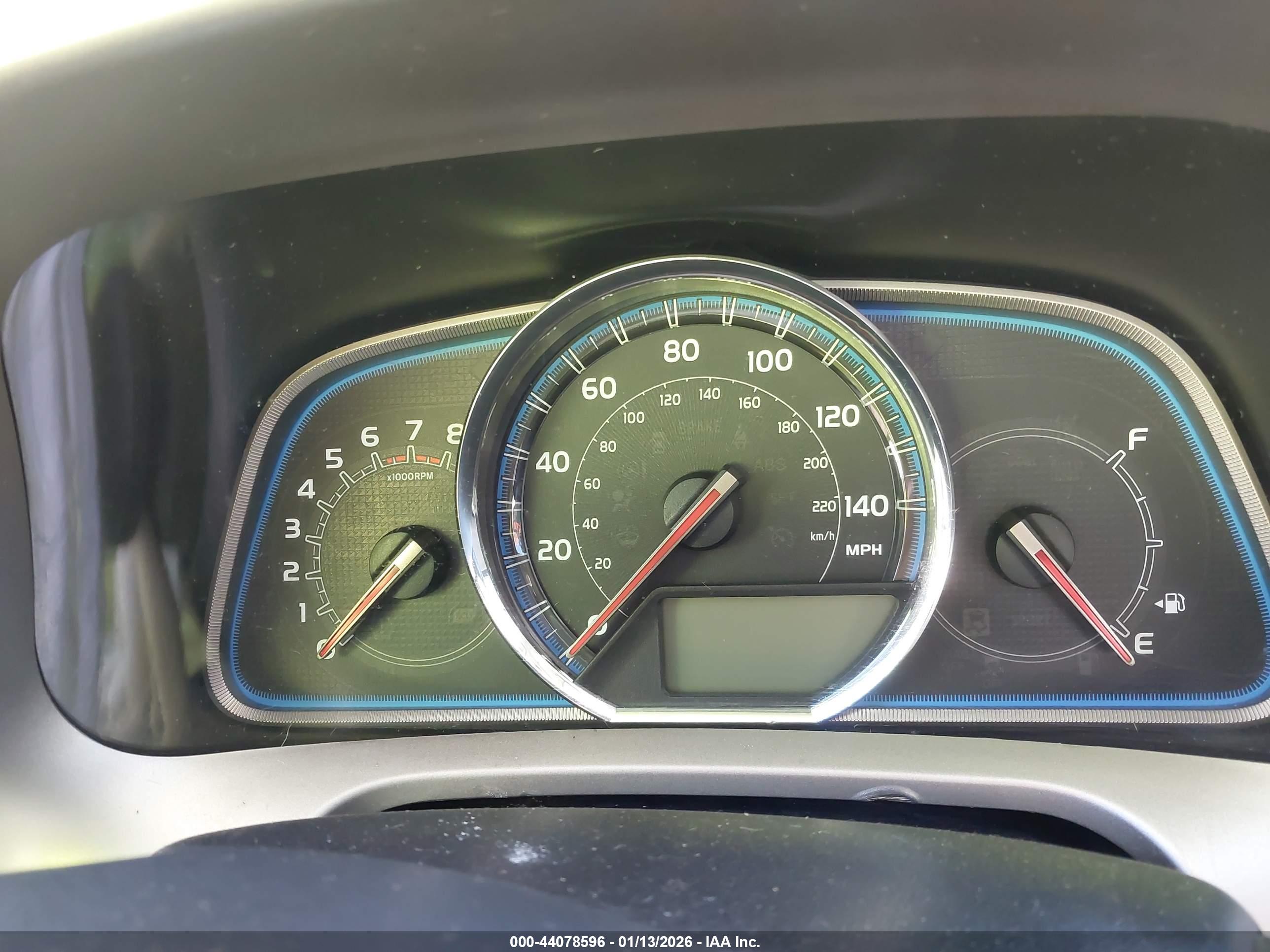 TOYOTA RAV4 image 7