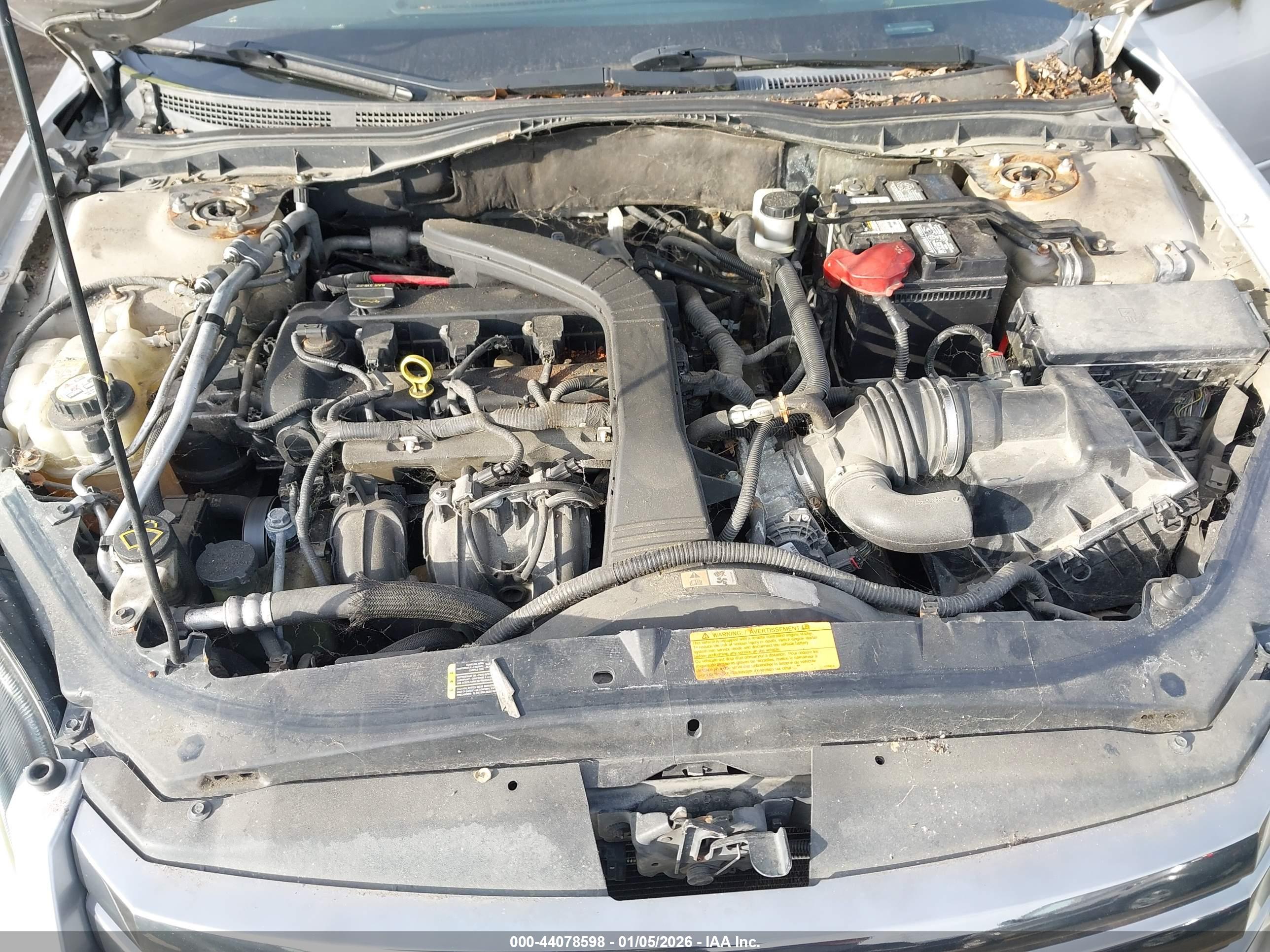 FORD FUSION image 10