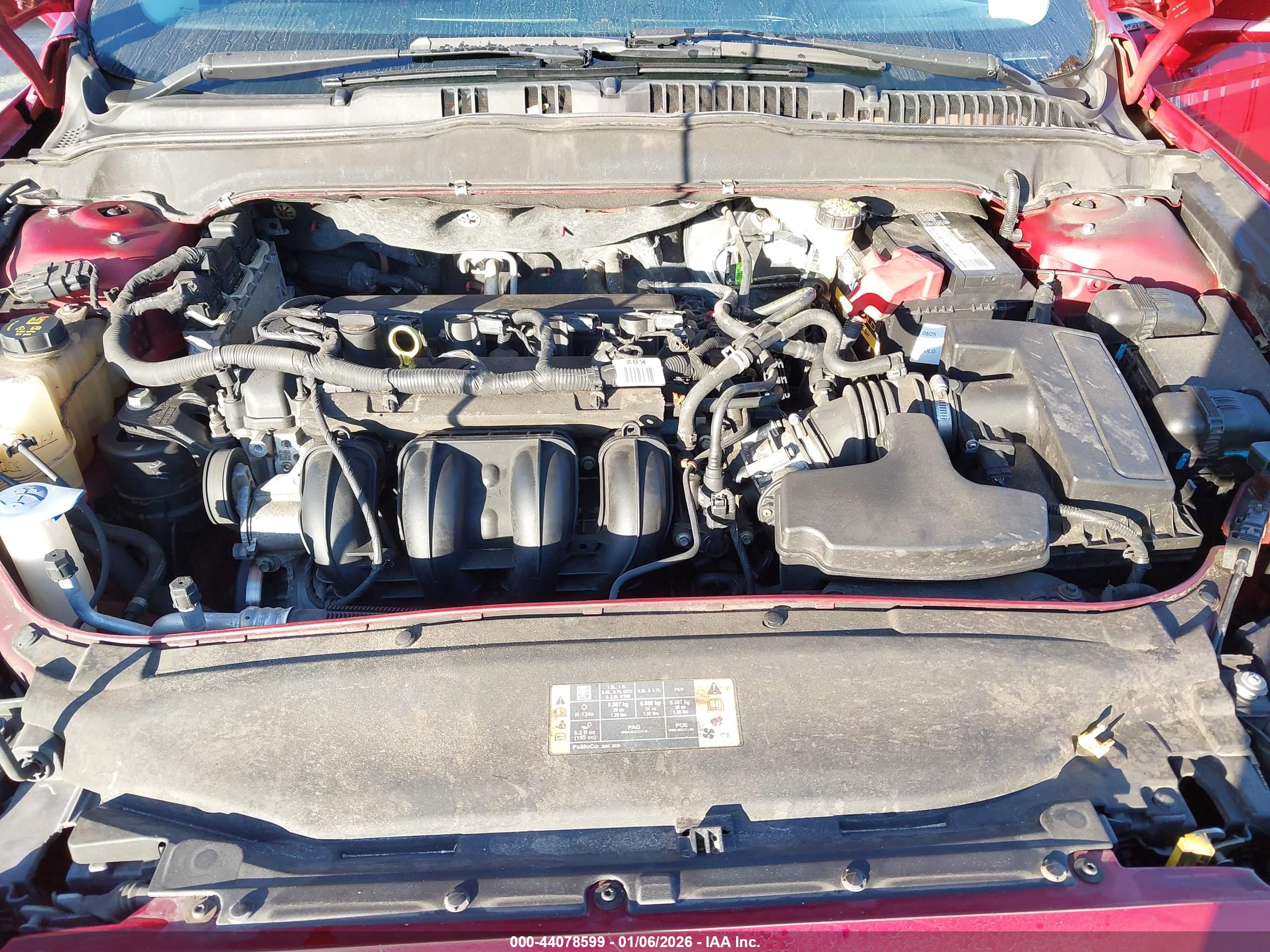 FORD FUSION image 10