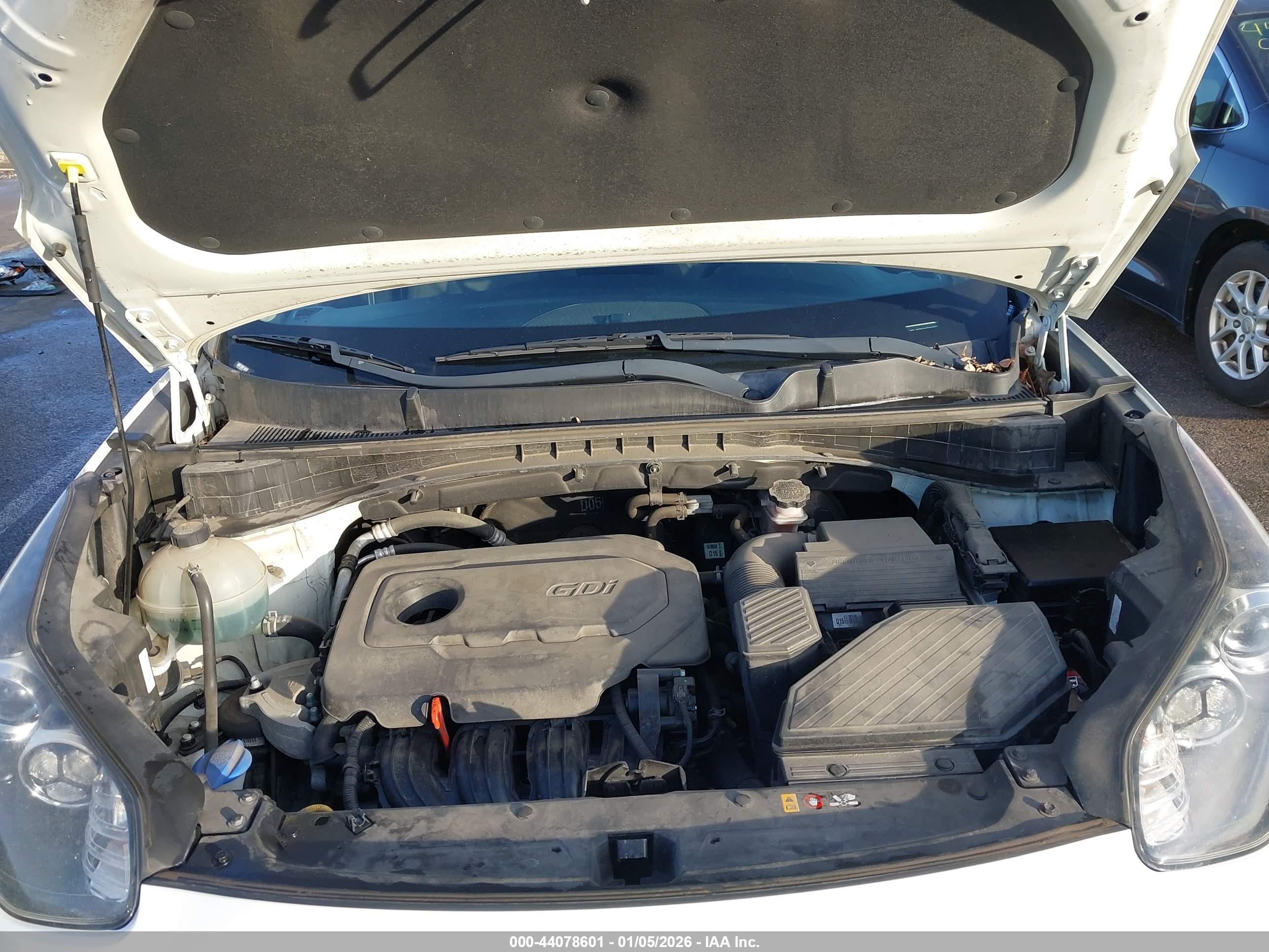 KIA SPORTAGE image 10