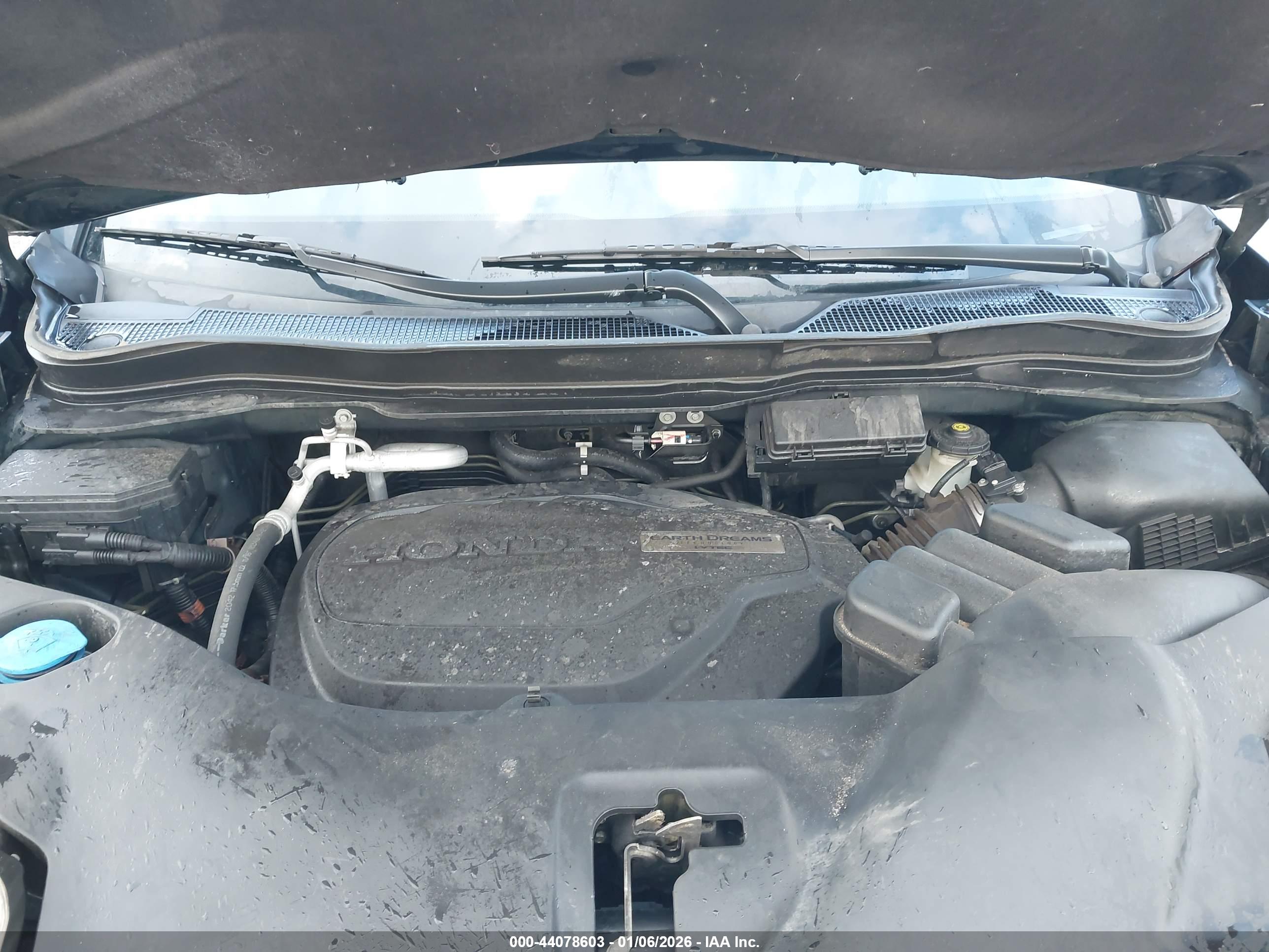 HONDA PILOT image 10
