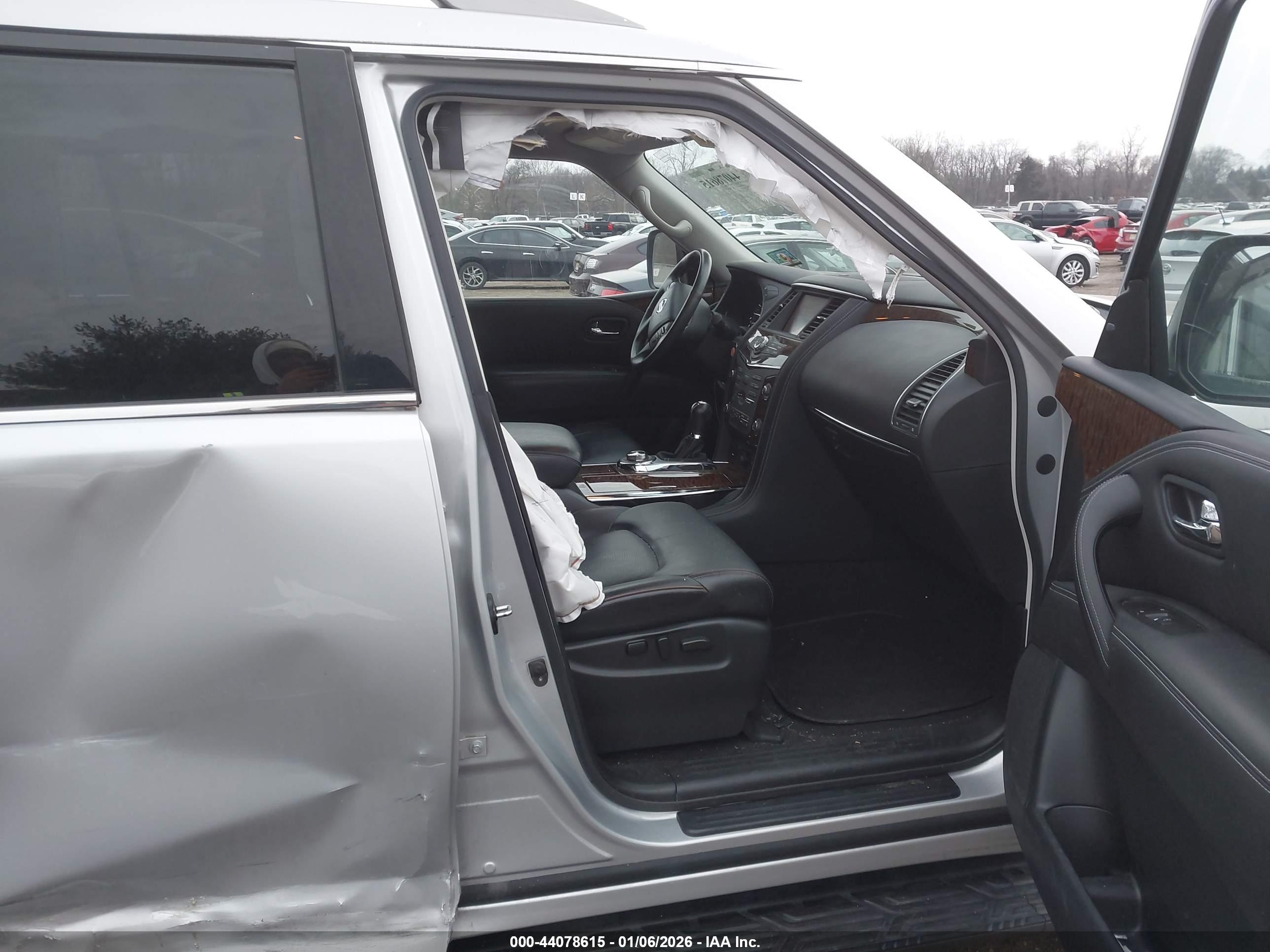 NISSAN ARMADA image 5