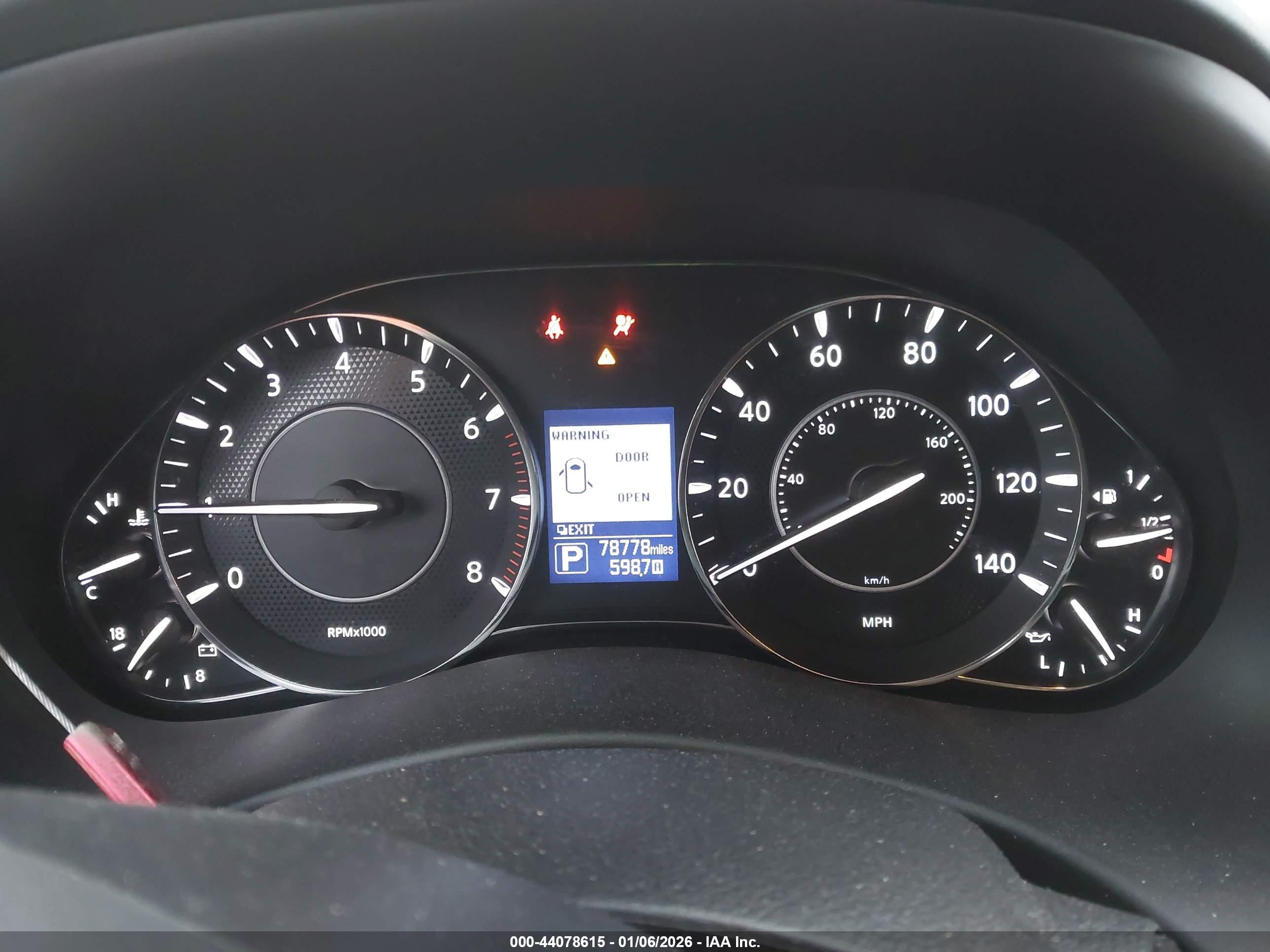 NISSAN ARMADA image 7