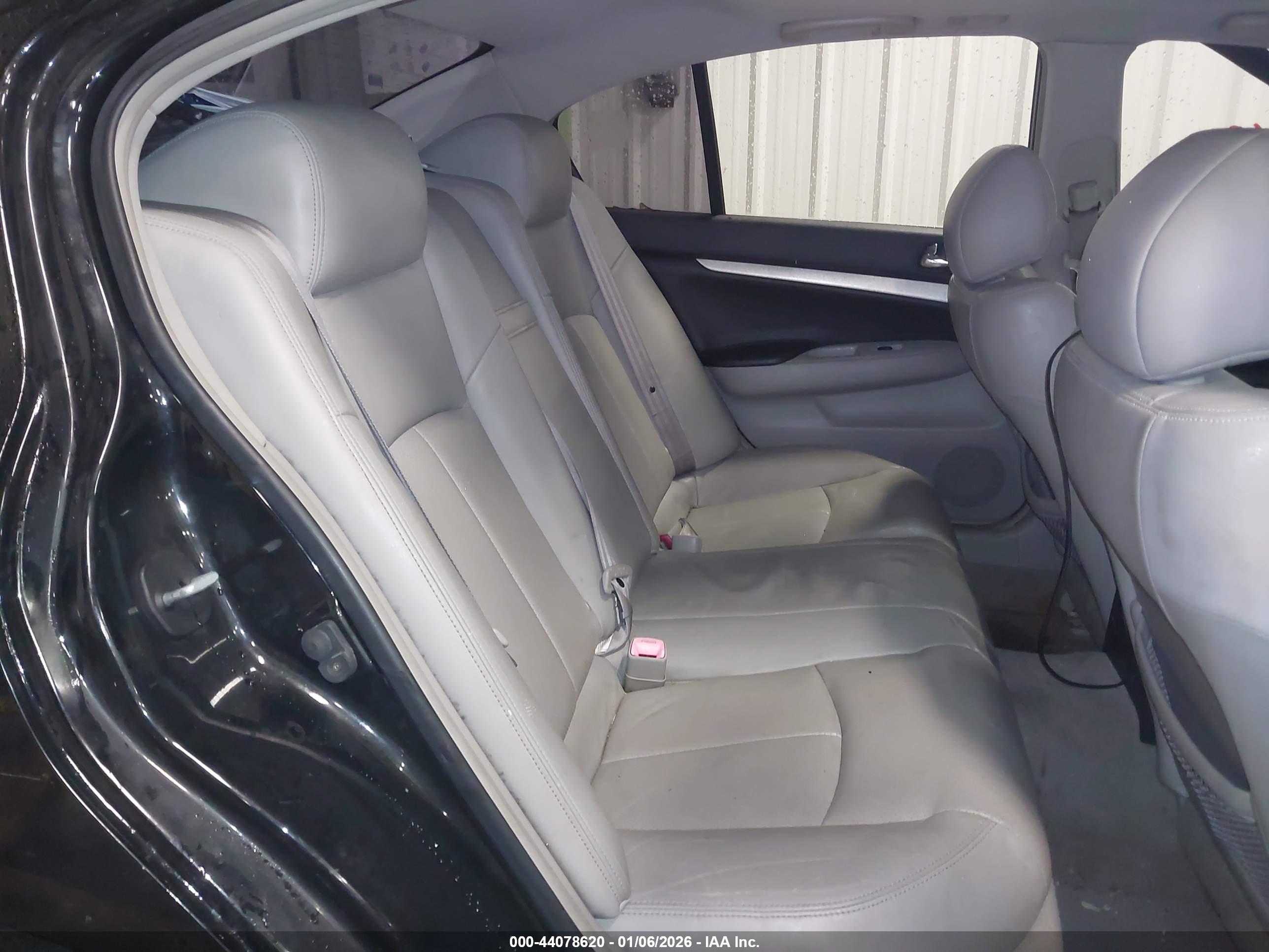 INFINITI G35 image 8
