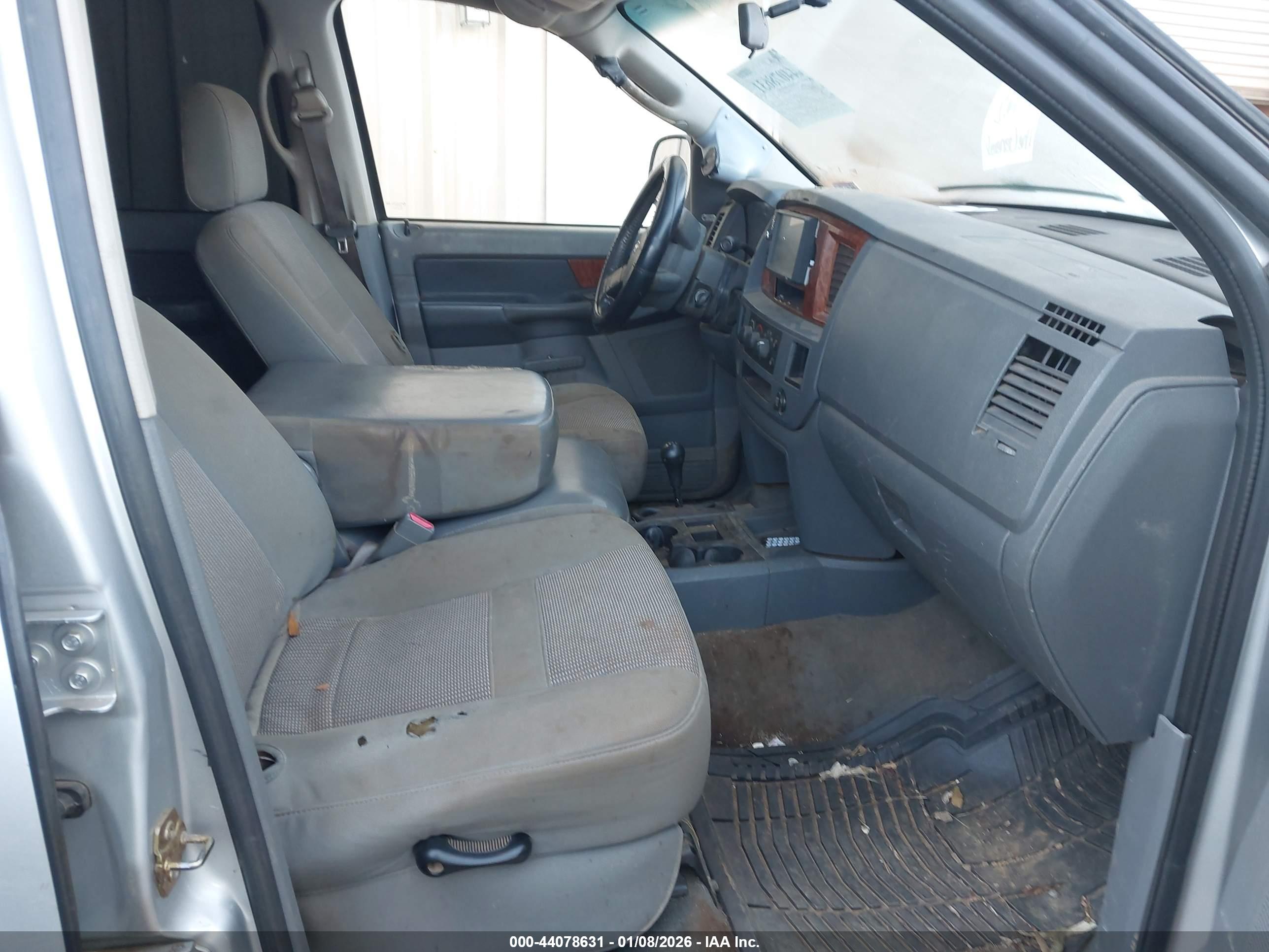 DODGE RAM image 5