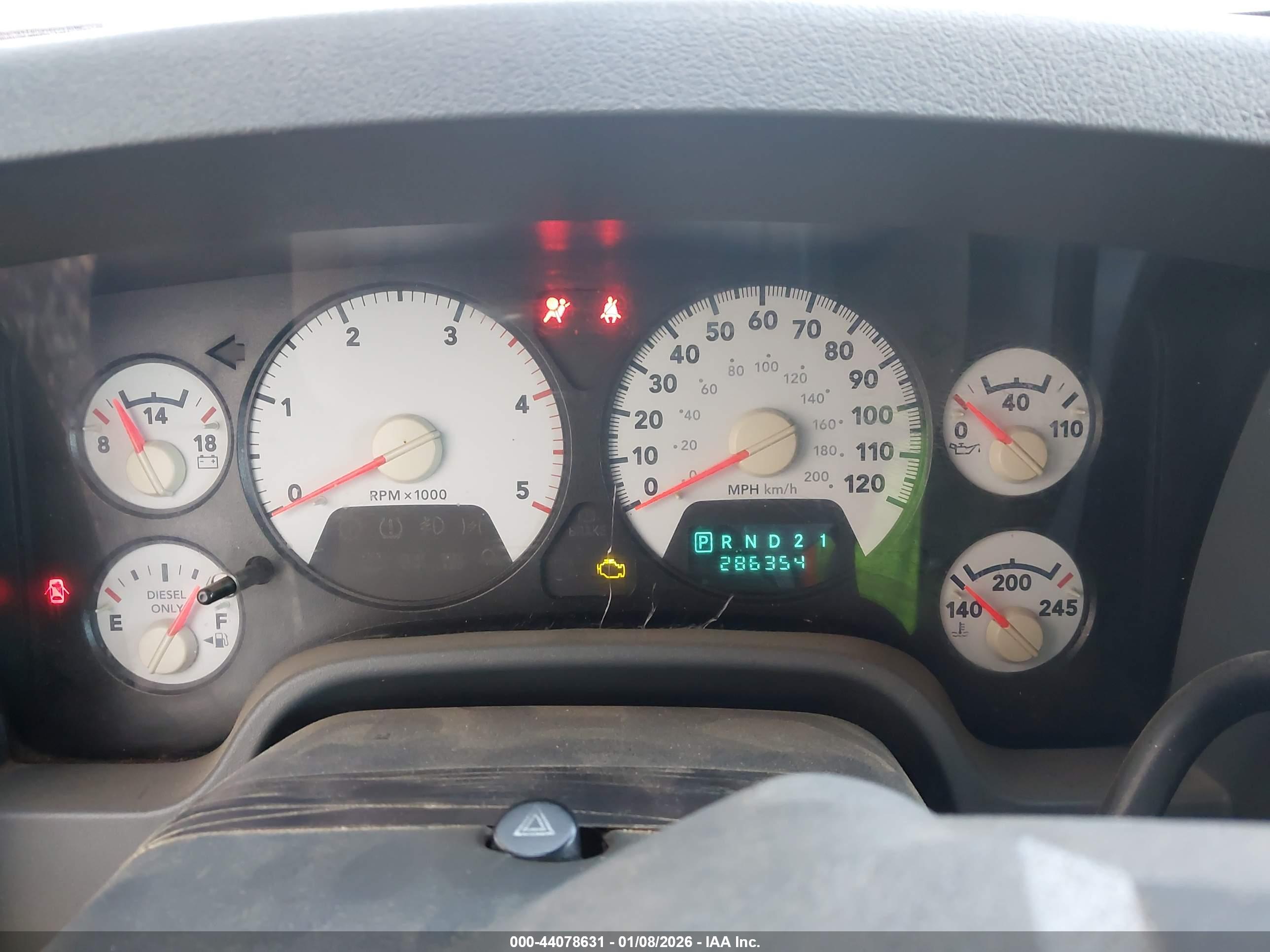 DODGE RAM image 7