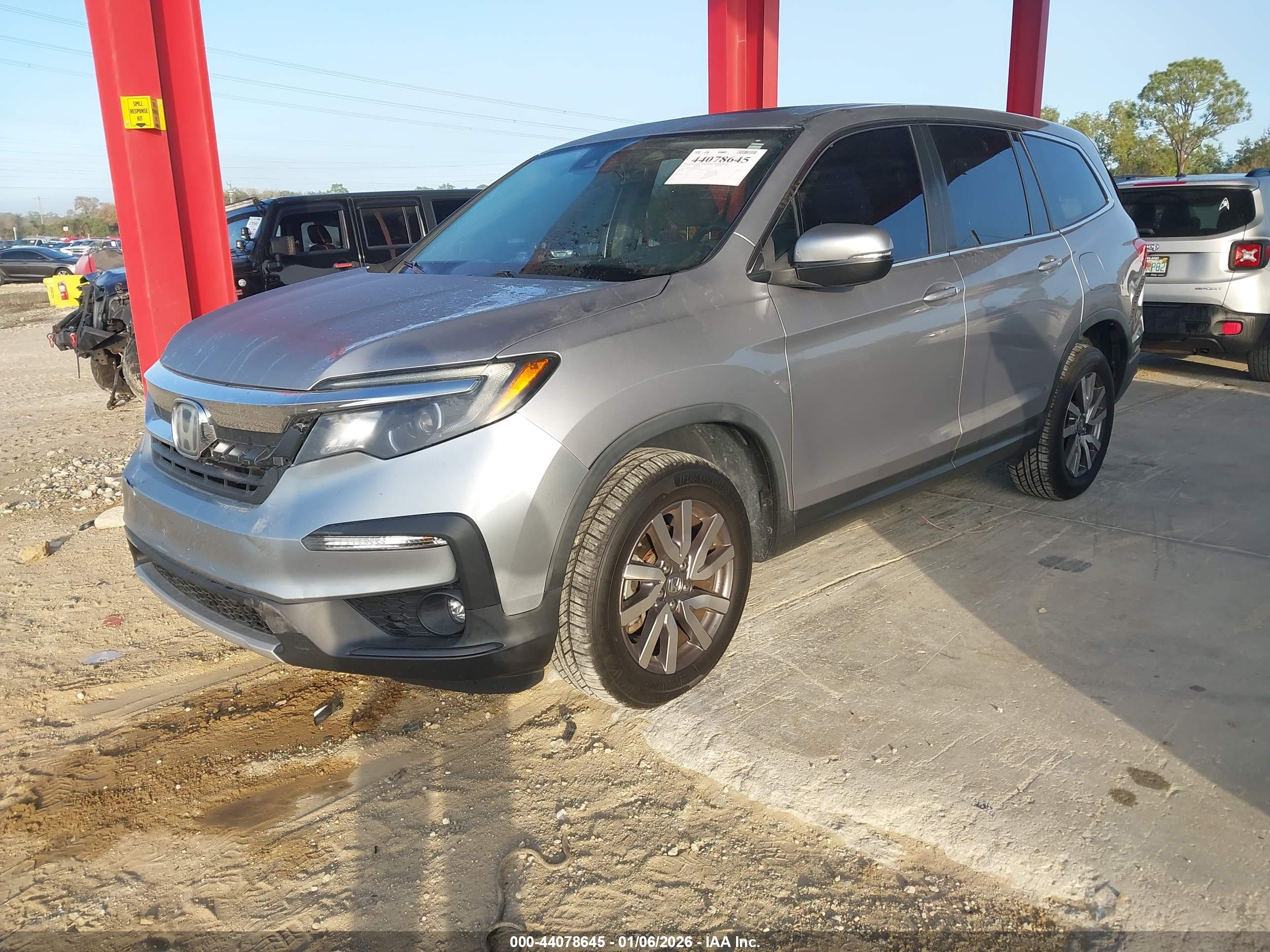 HONDA PILOT image 2