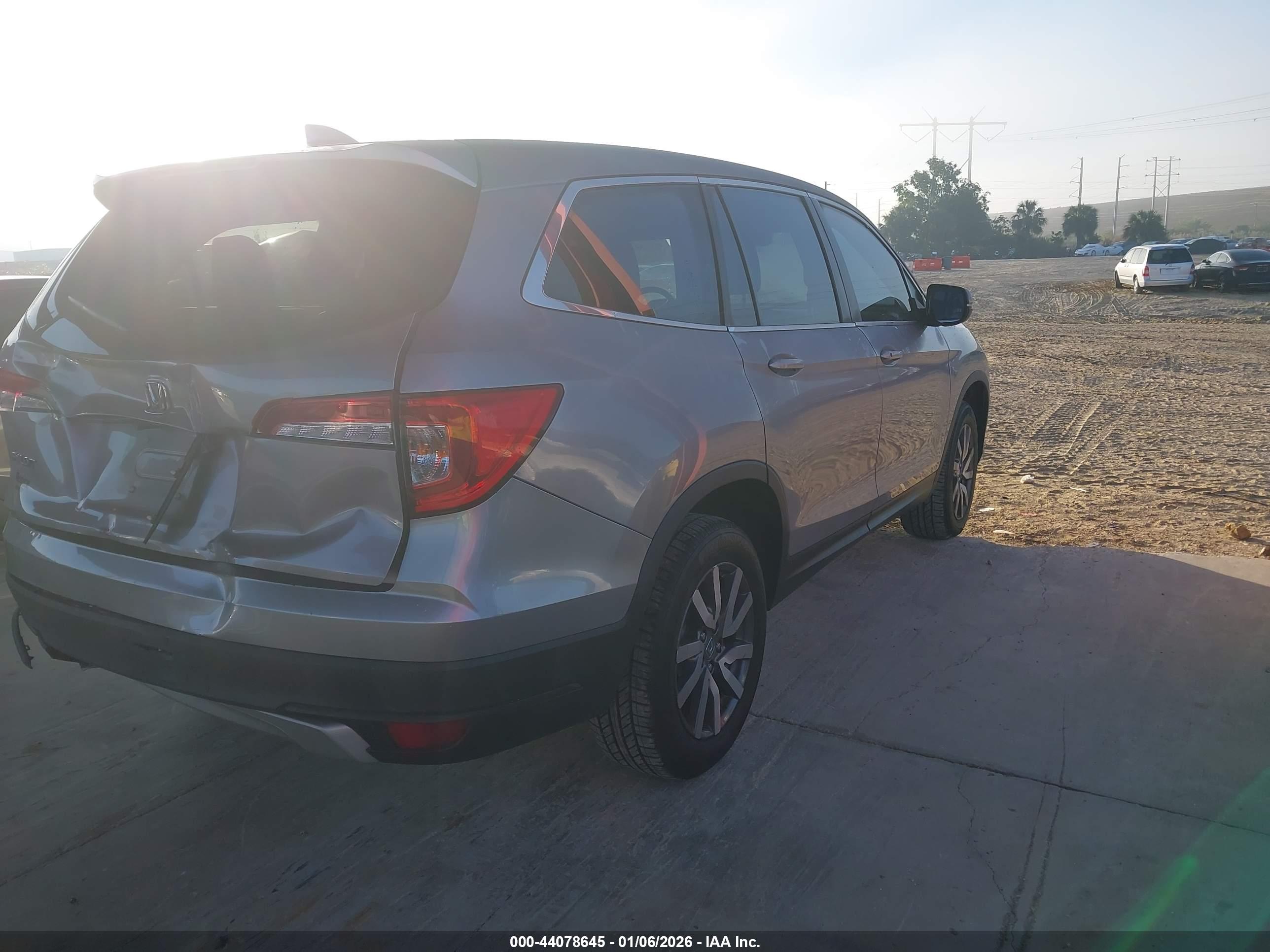HONDA PILOT image 4