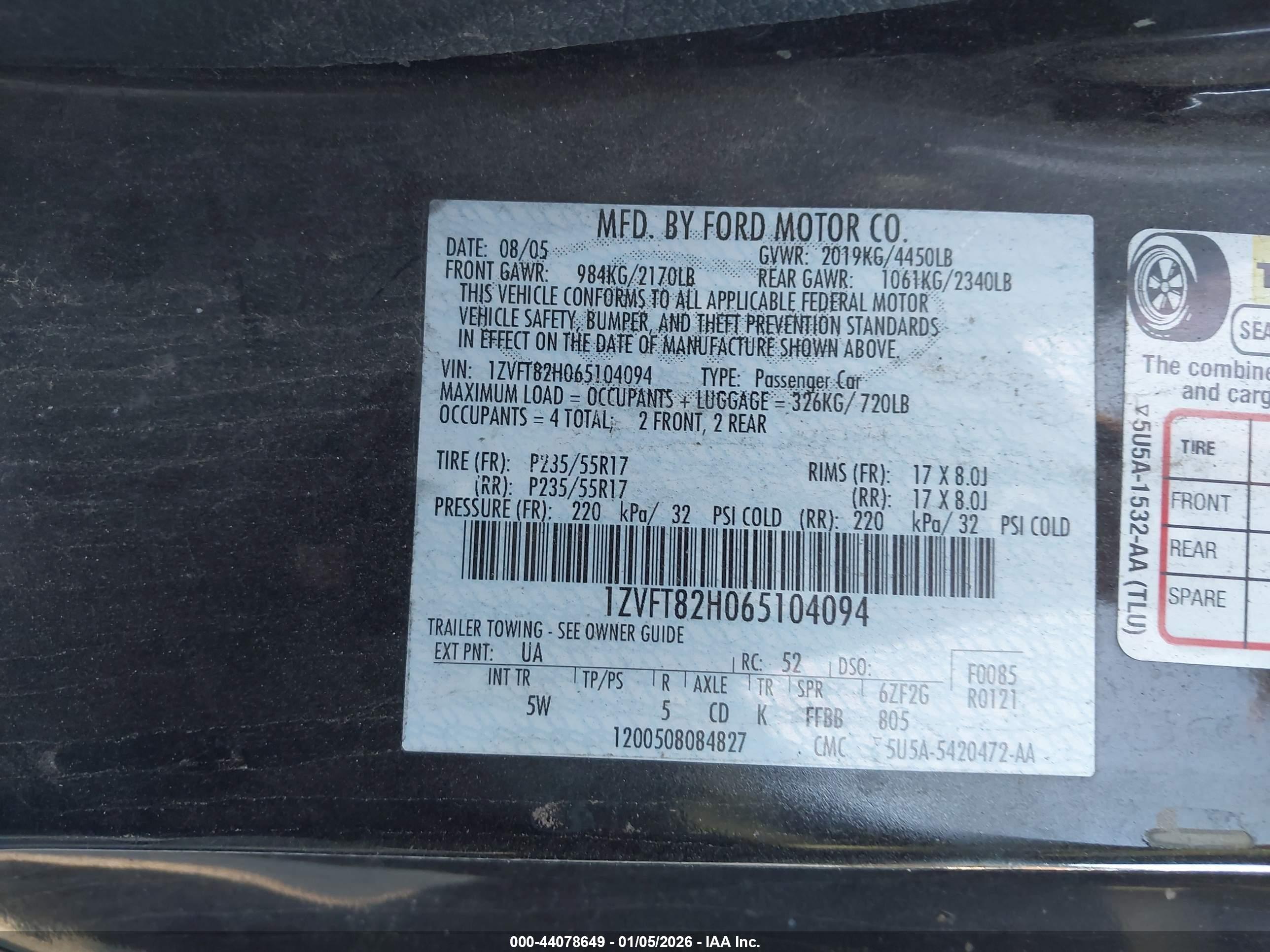 FORD MUSTANG image 9