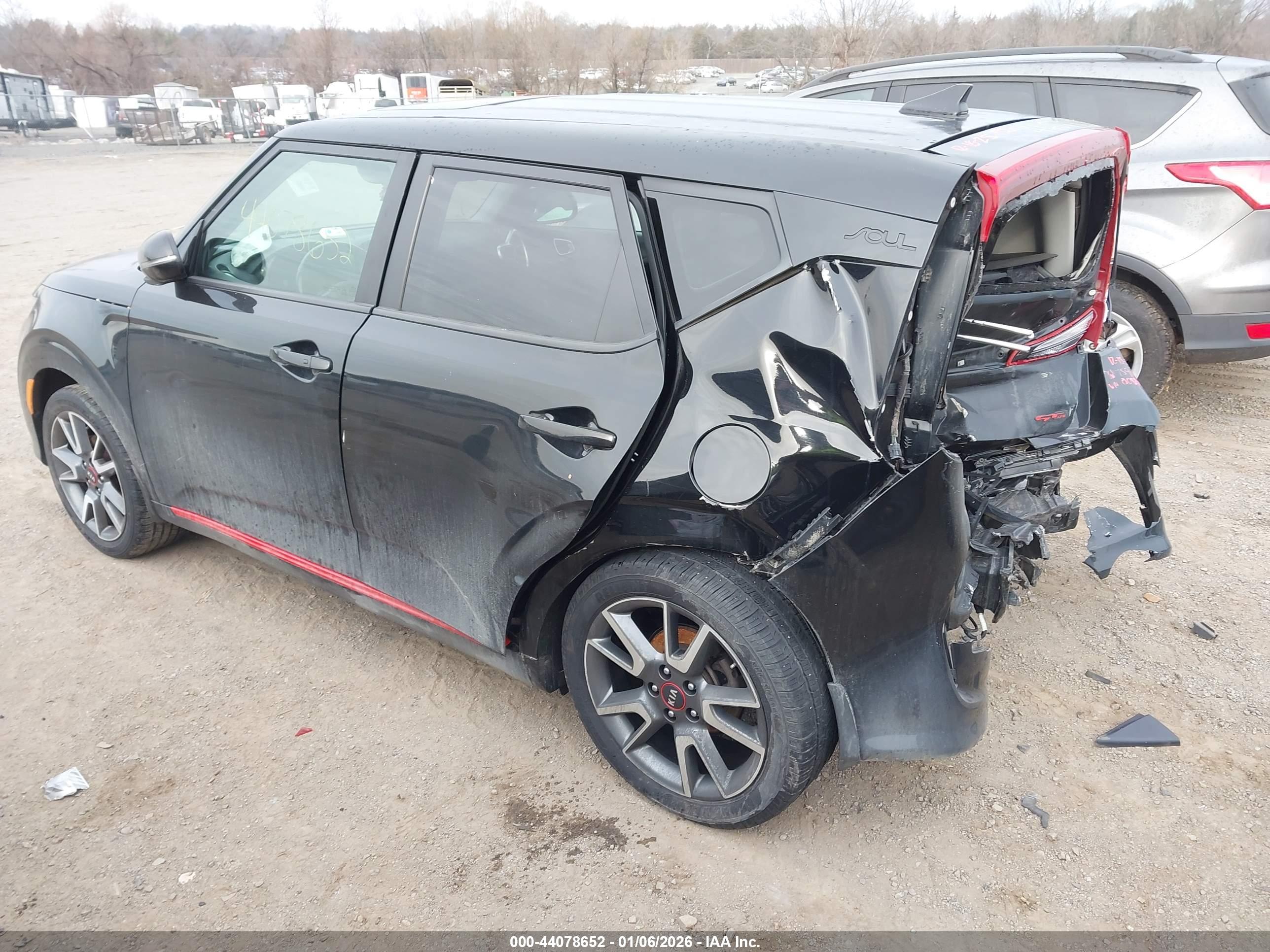 KIA SOUL image 3