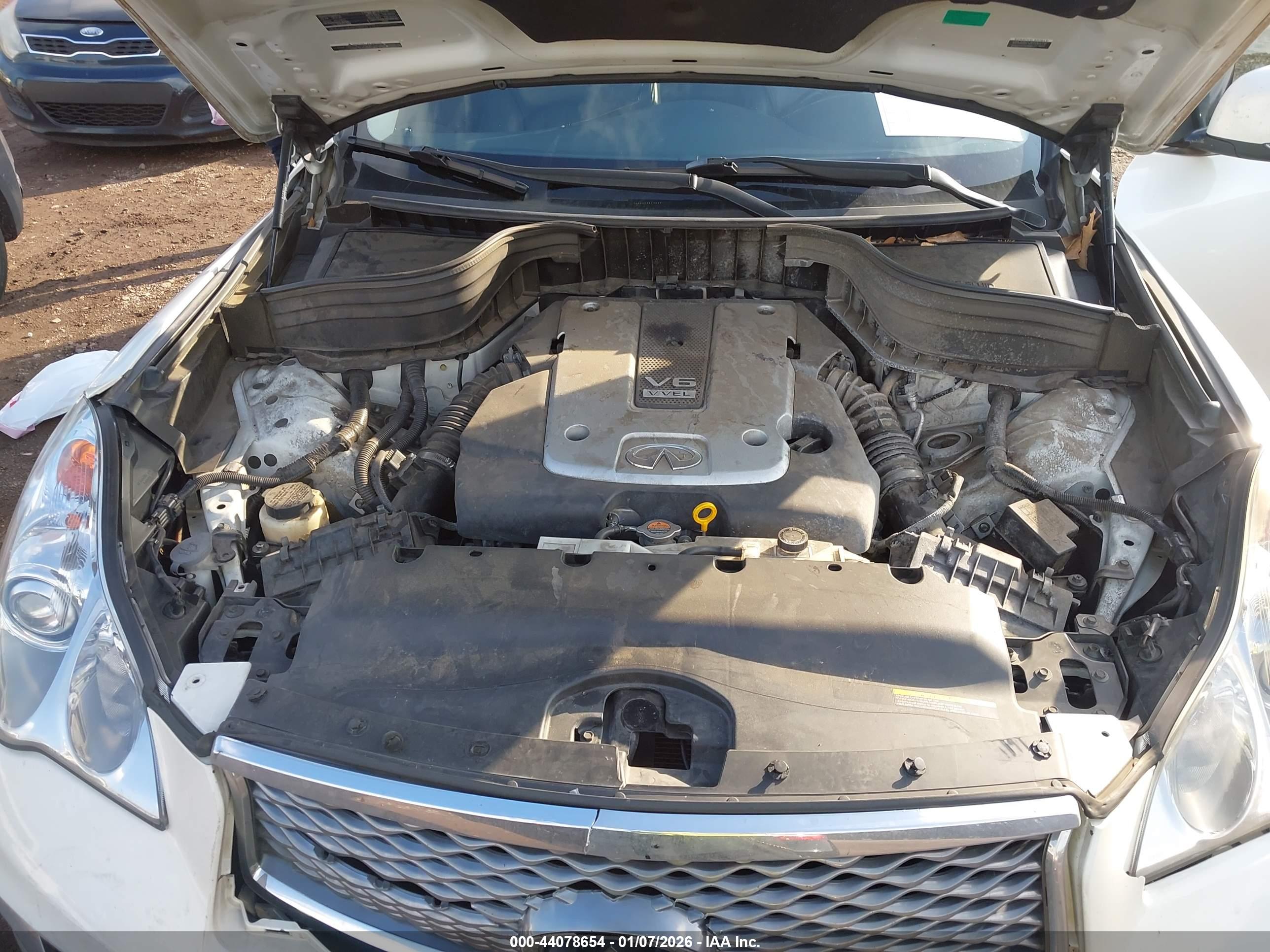 INFINITI QX50 image 10
