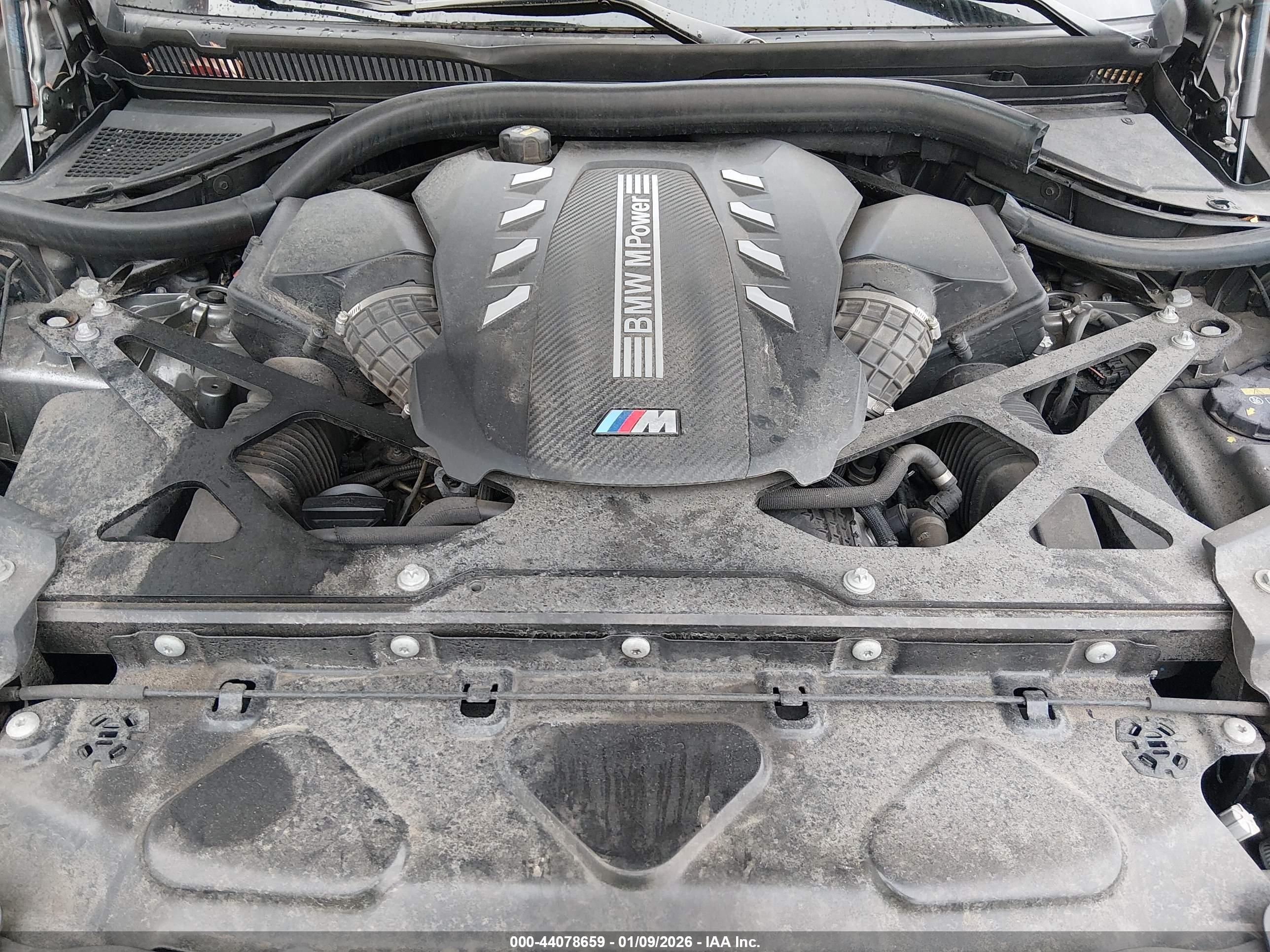 BMW X6 image 10