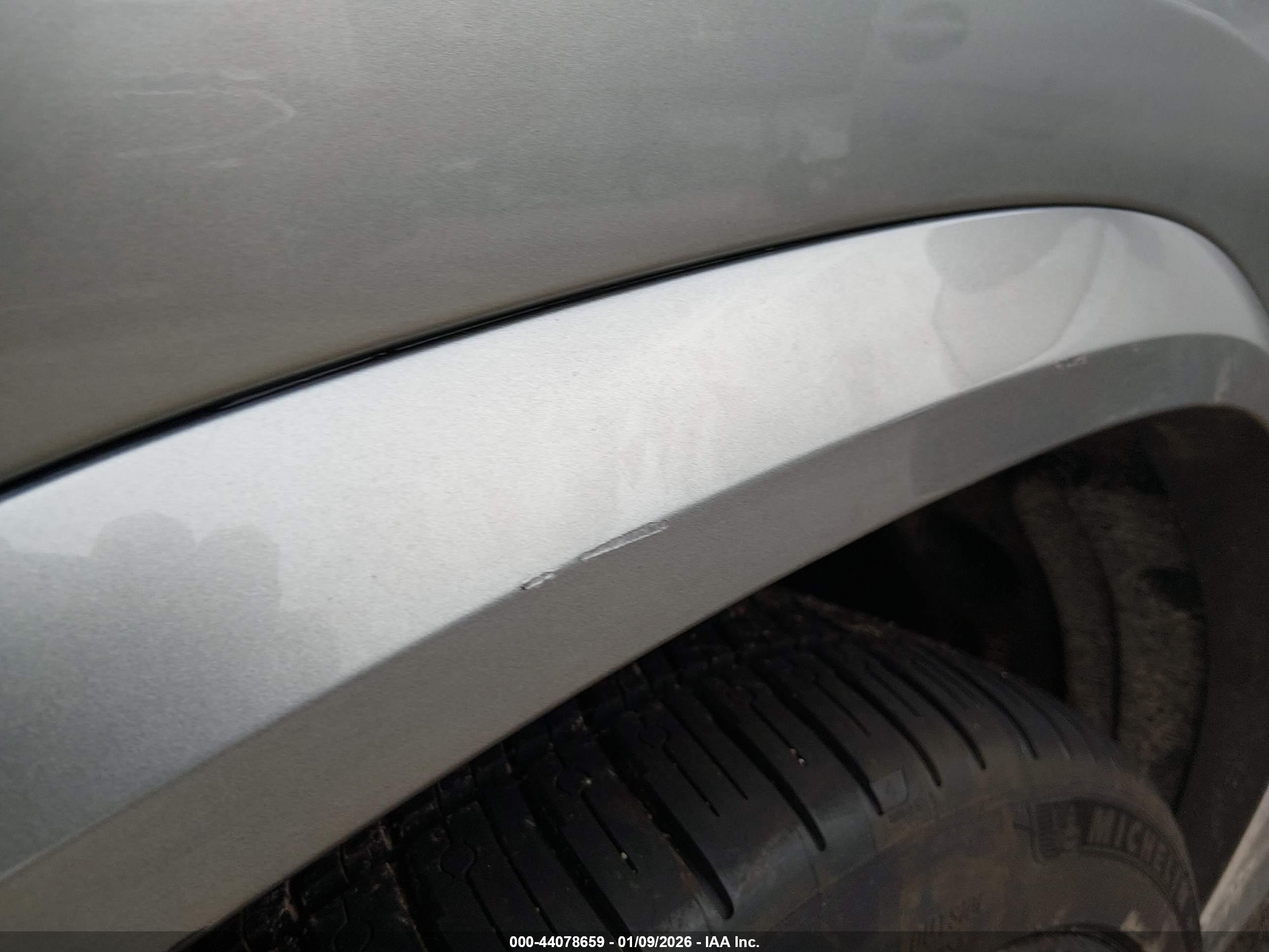 BMW X6 image 6