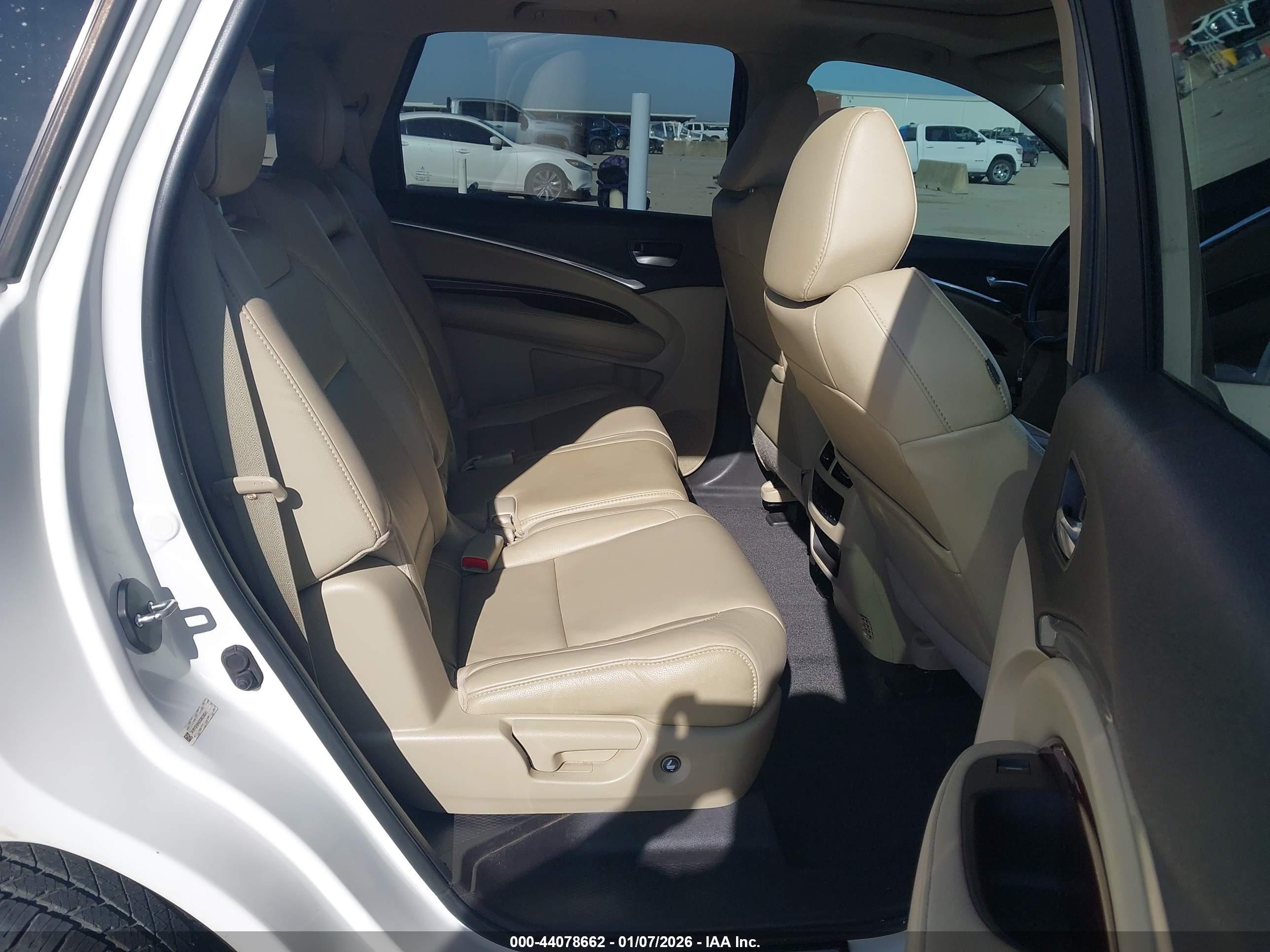 ACURA MDX image 8