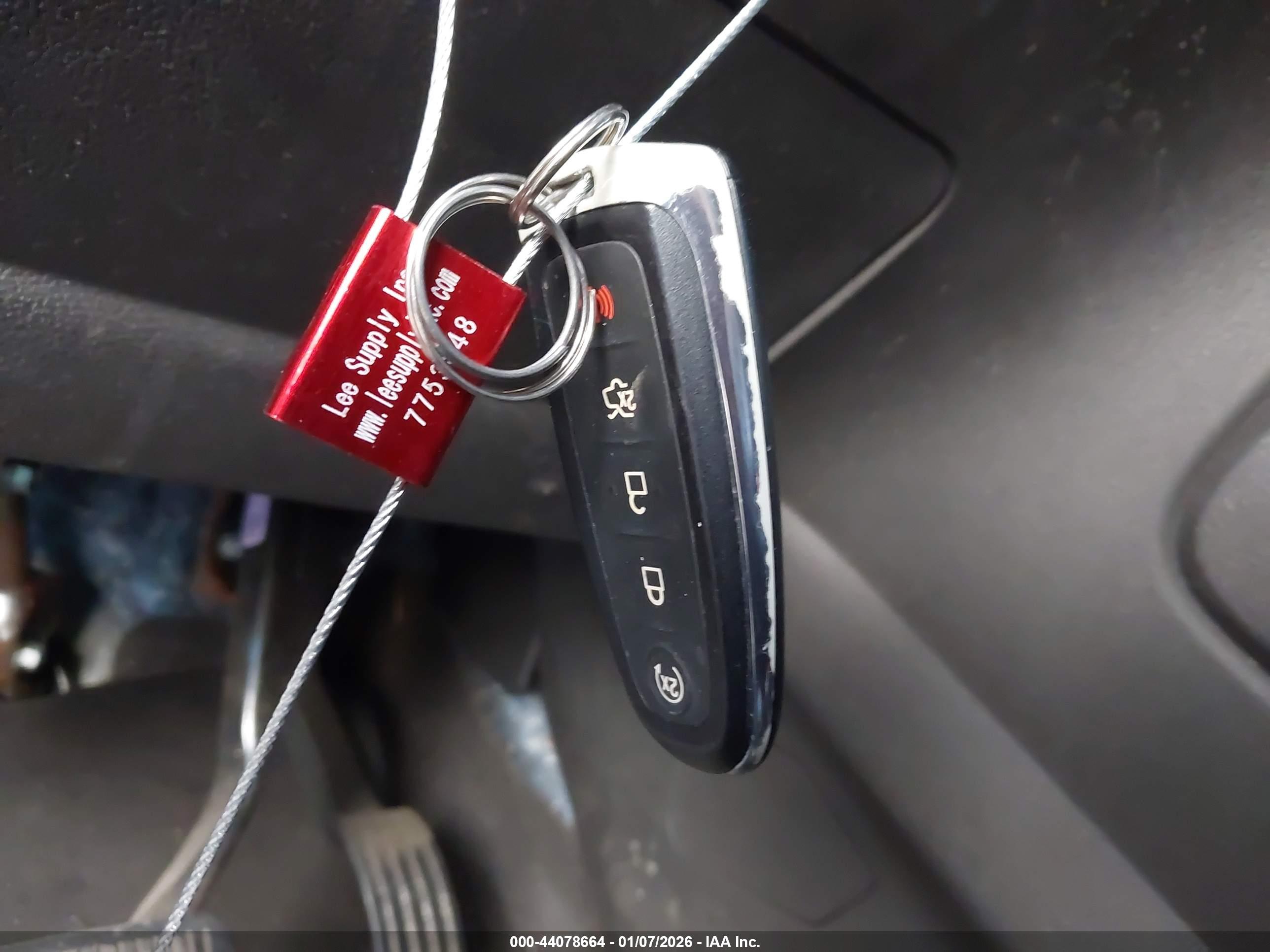 FORD ESCAPE image 11
