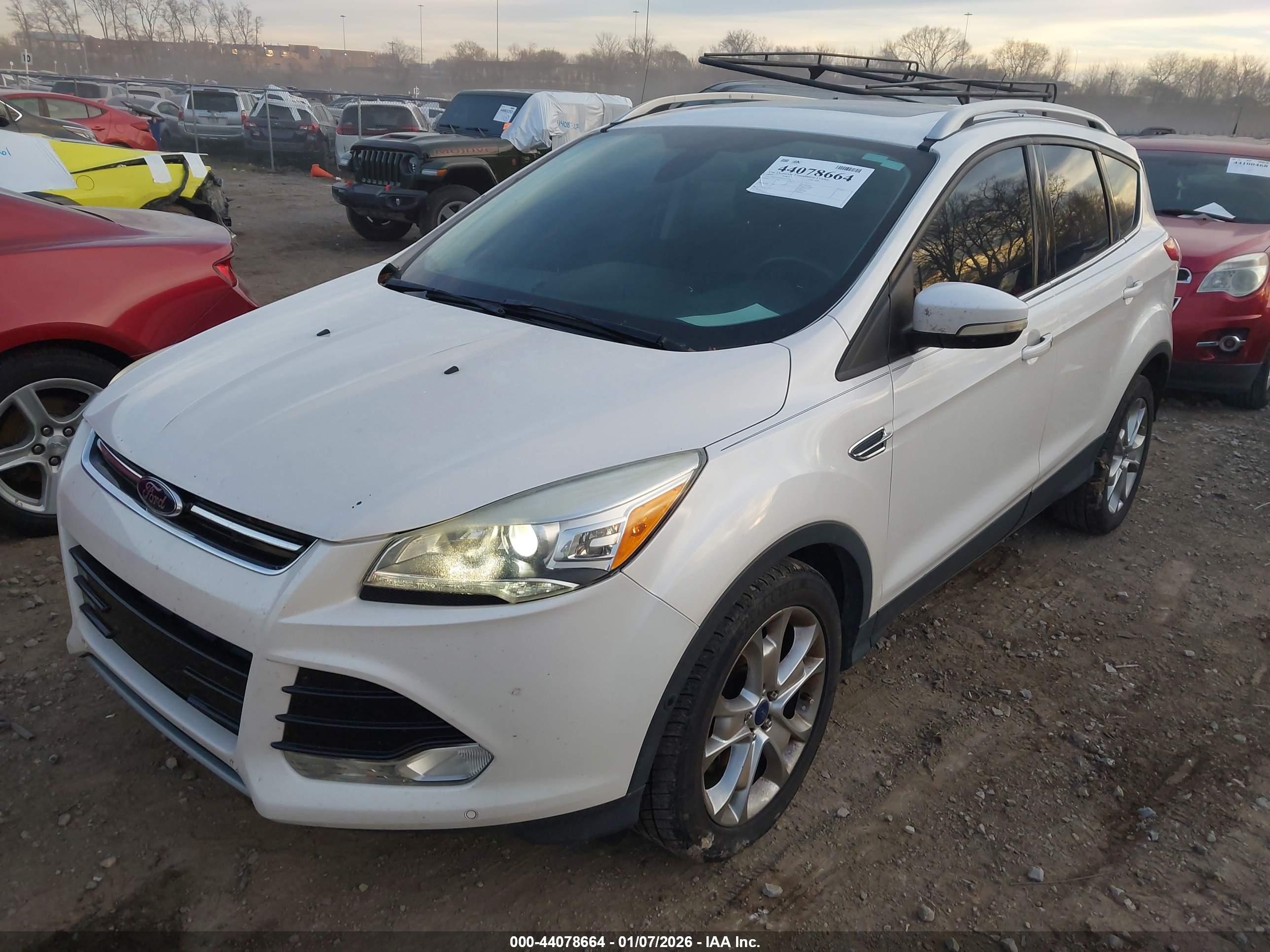 FORD ESCAPE image 6