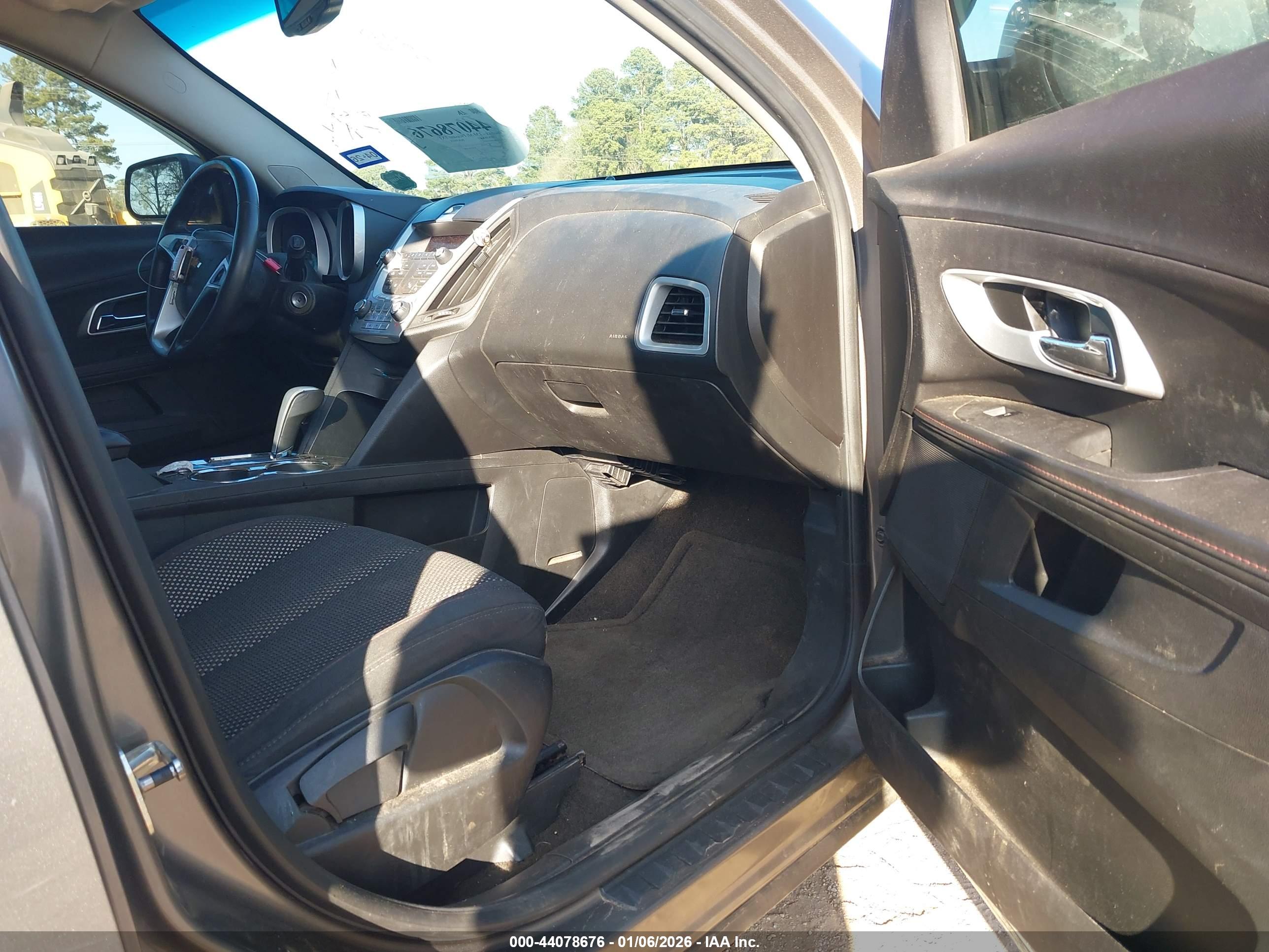 CHEVROLET EQUINOX image 5