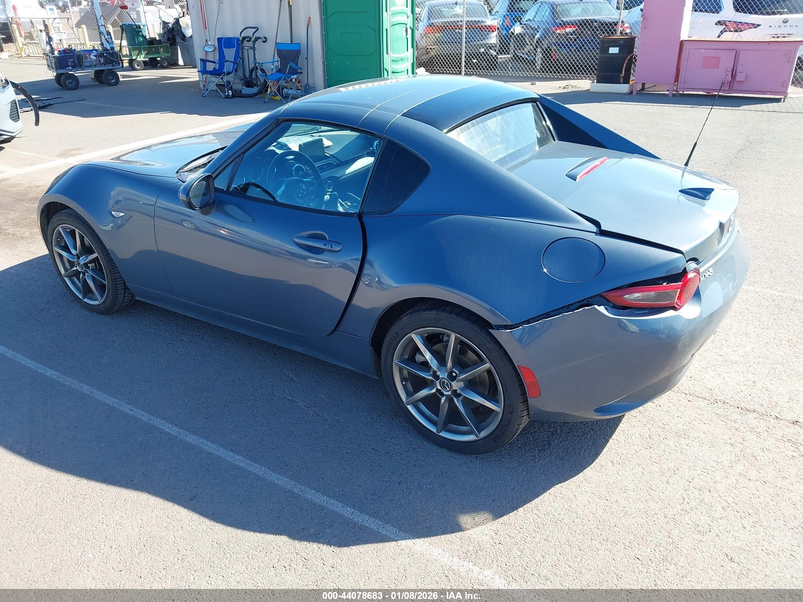 MAZDA MX-5 image 3