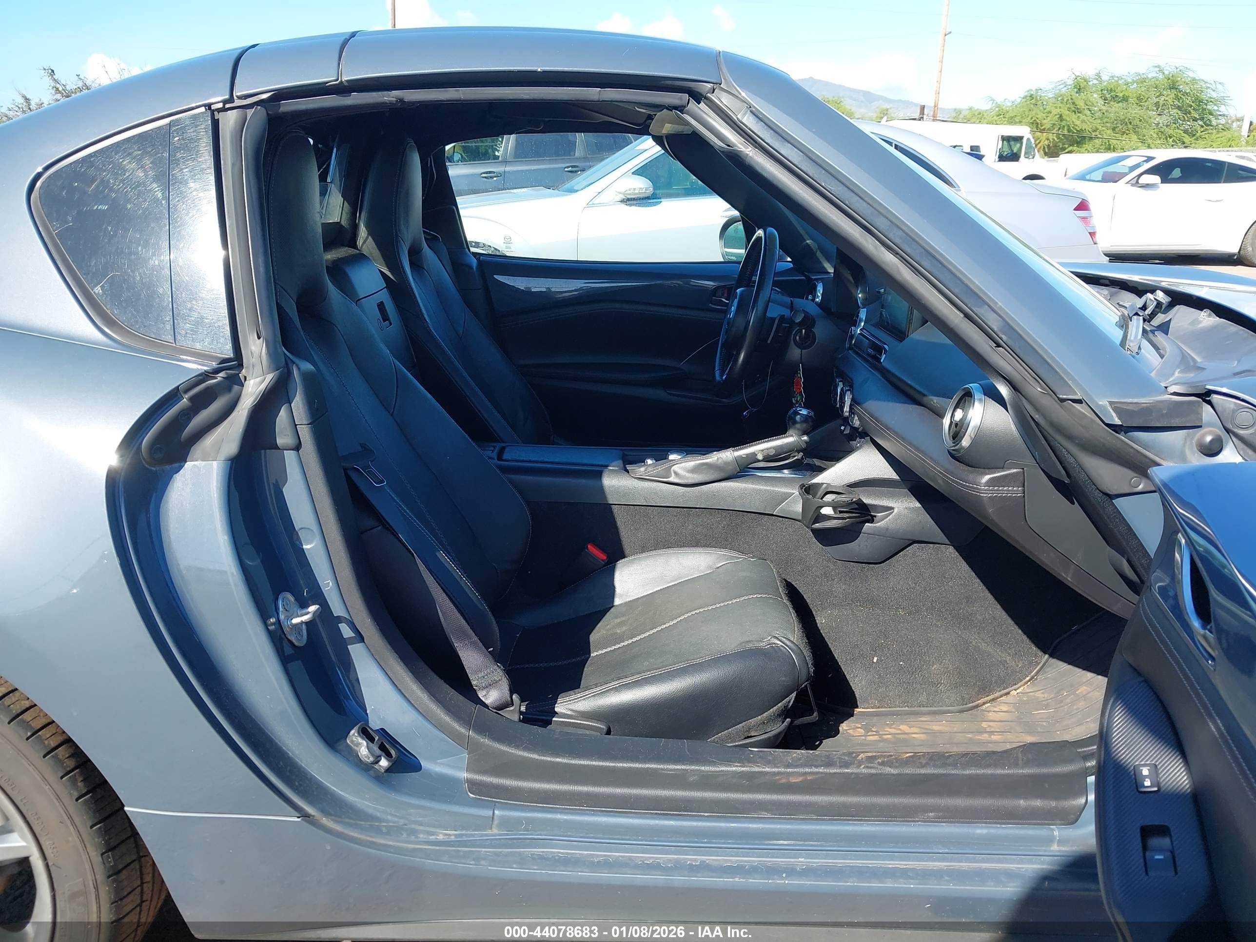 MAZDA MX-5 image 5