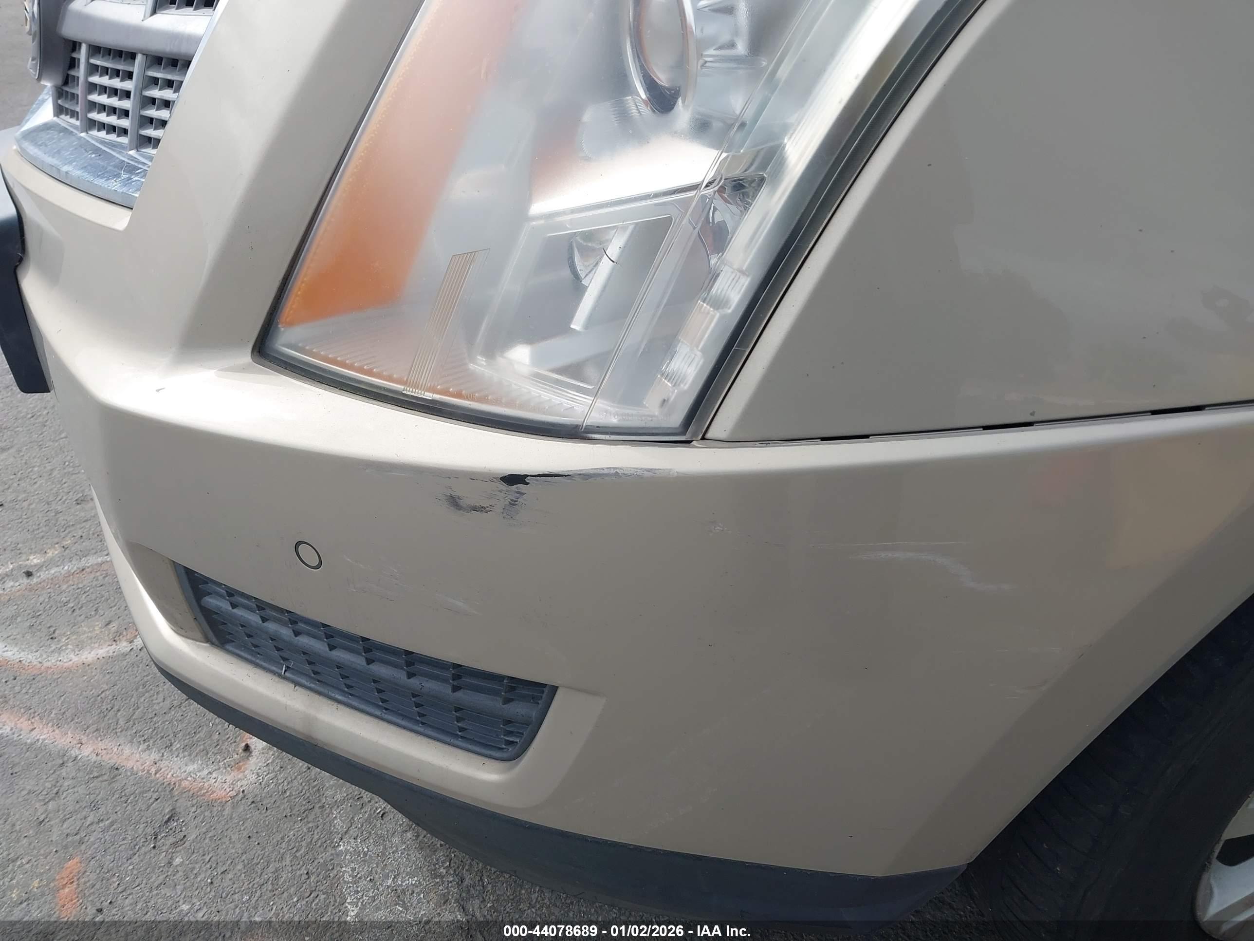 CADILLAC SRX image 6