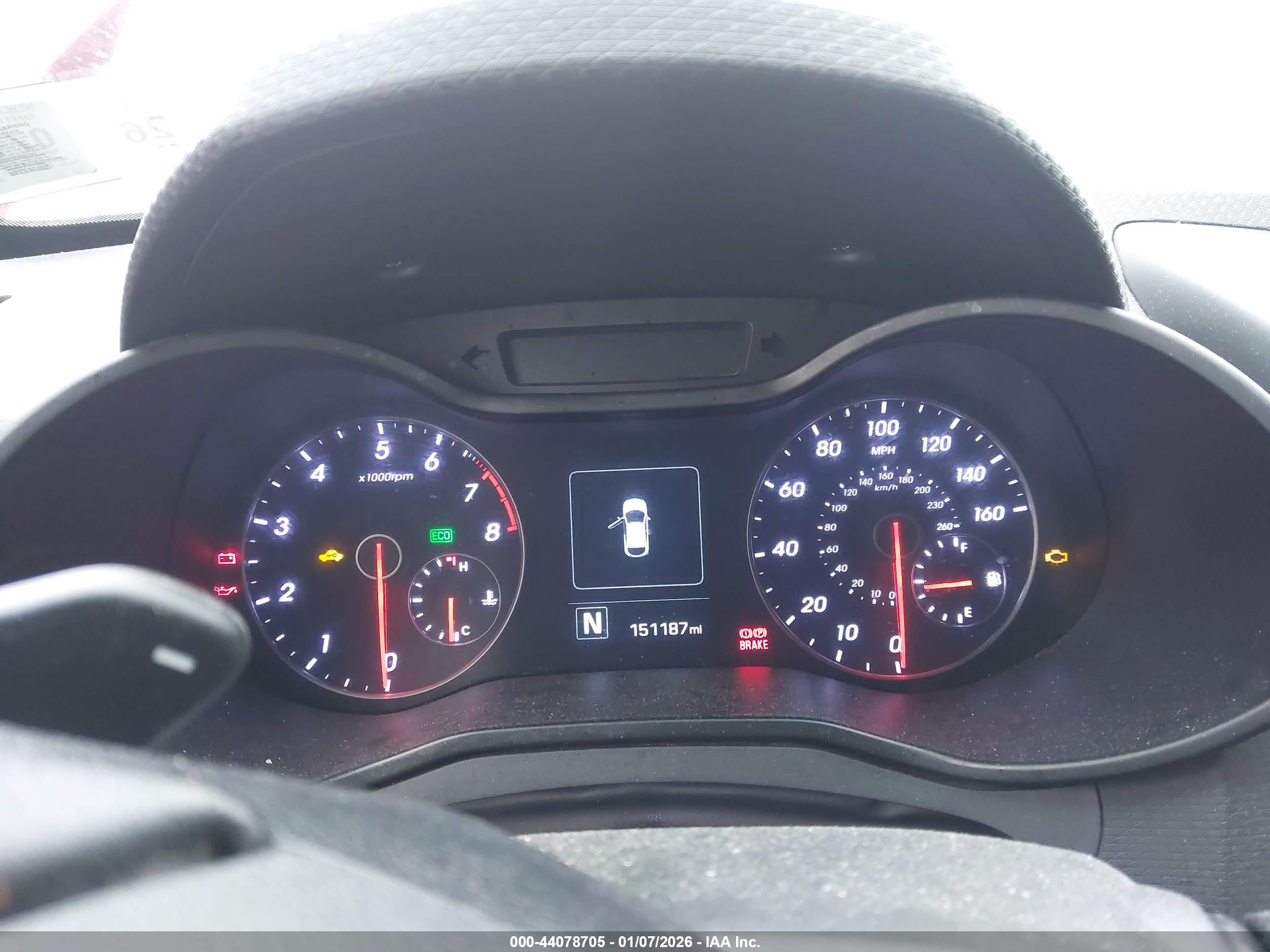 HYUNDAI VELOSTER image 7