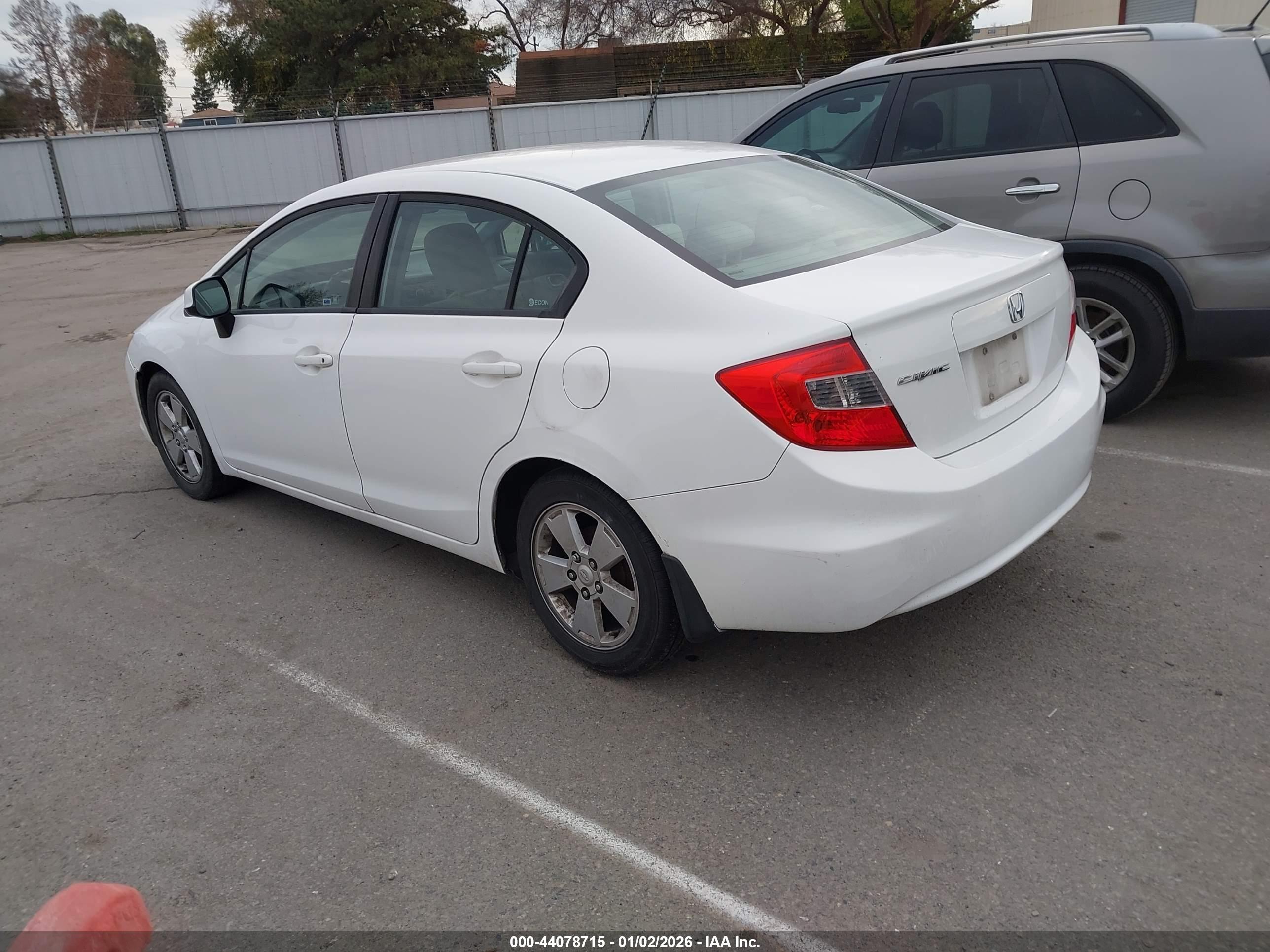 HONDA CIVIC image 3