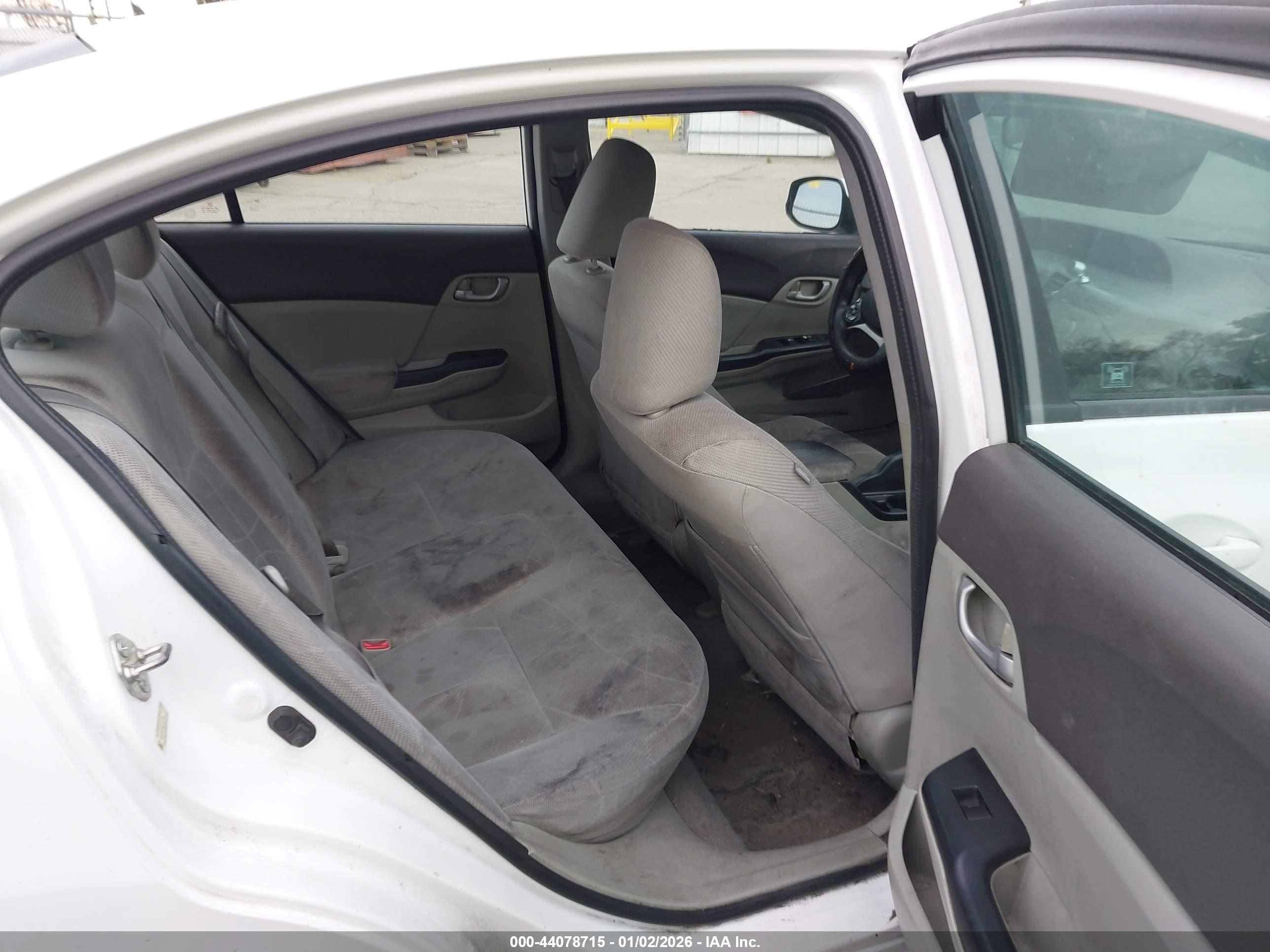HONDA CIVIC image 8
