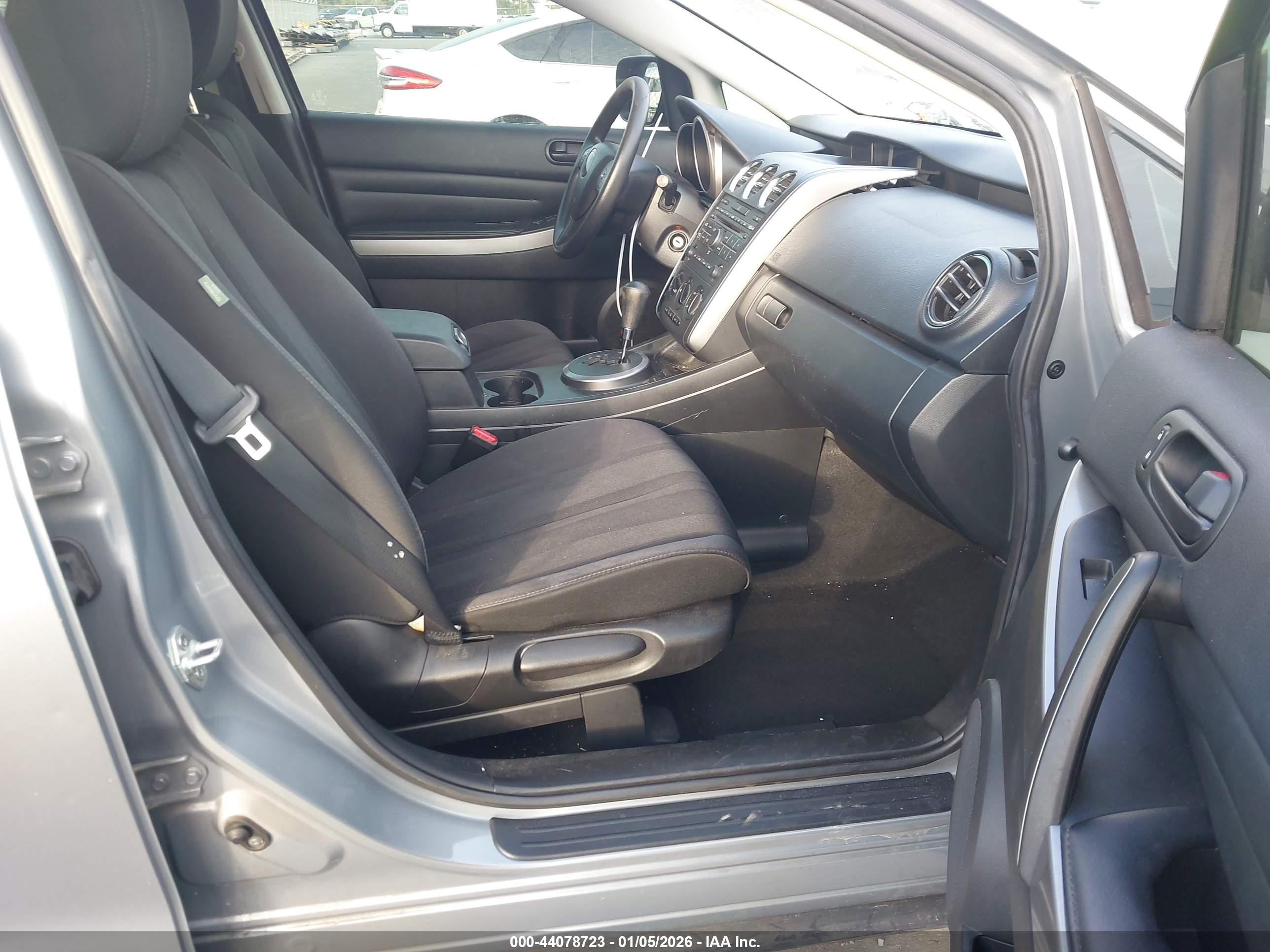 MAZDA CX-7 image 5