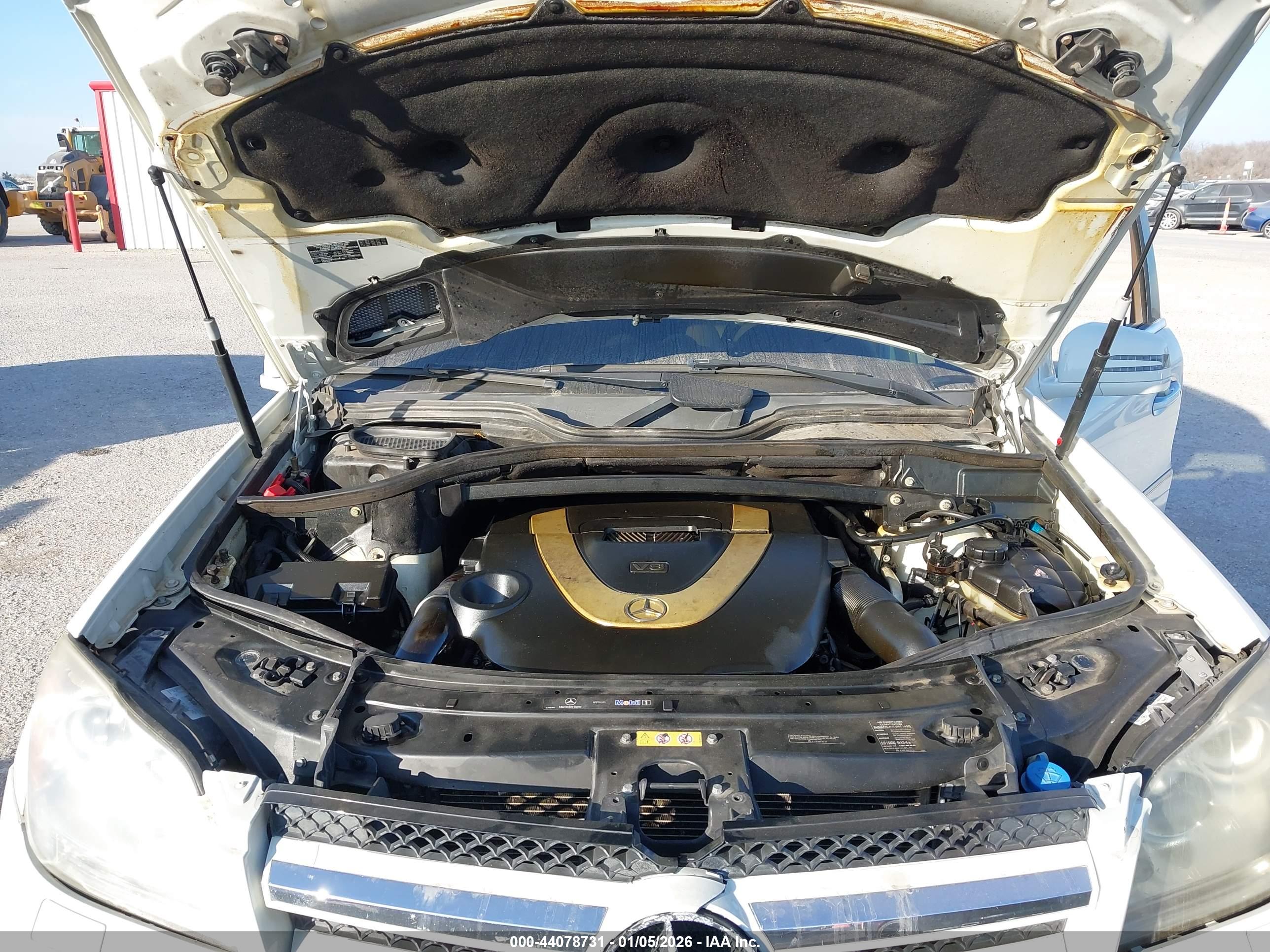MERCEDES-BENZ GL image 10
