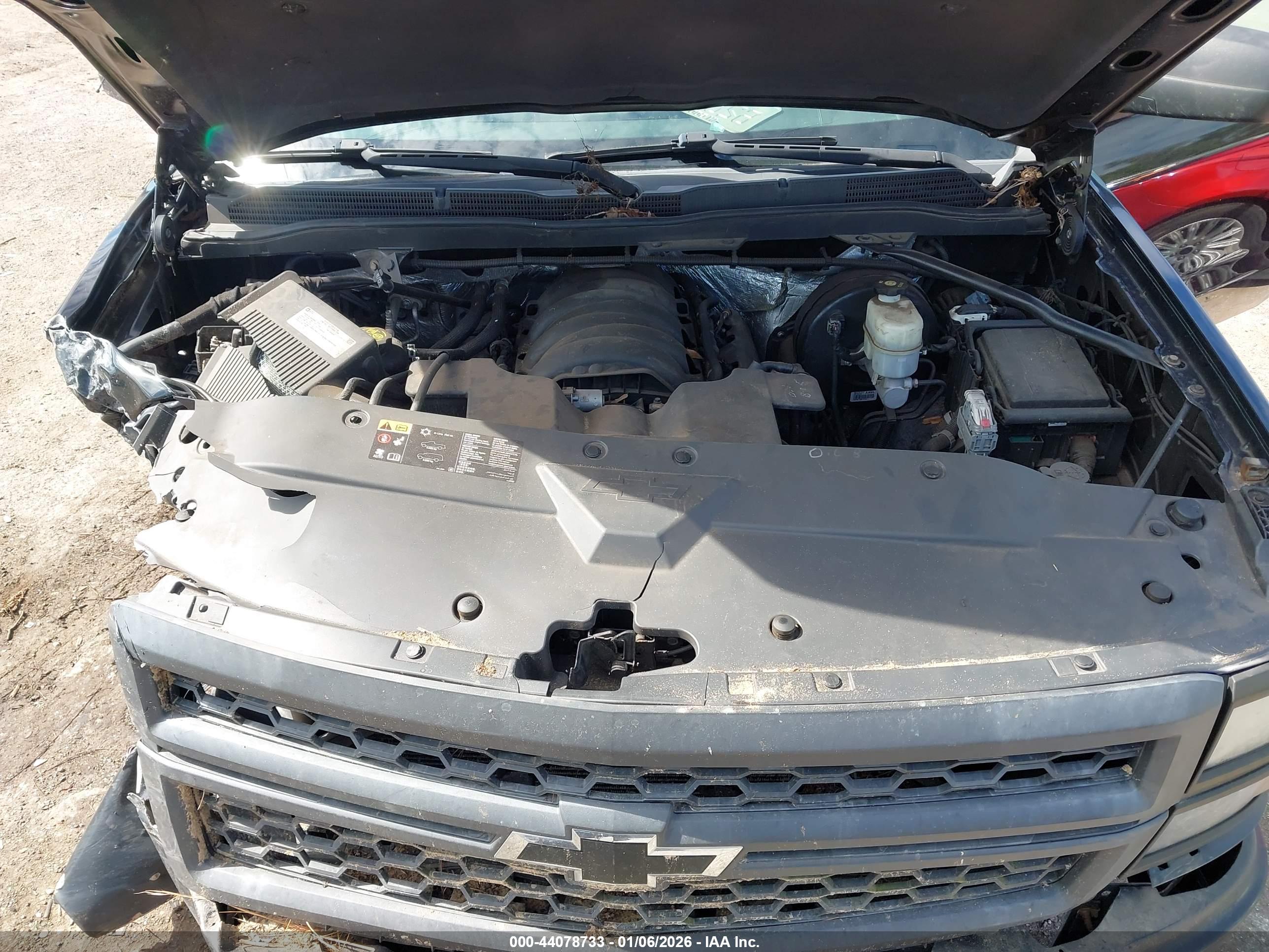CHEVROLET SILVERADO image 10