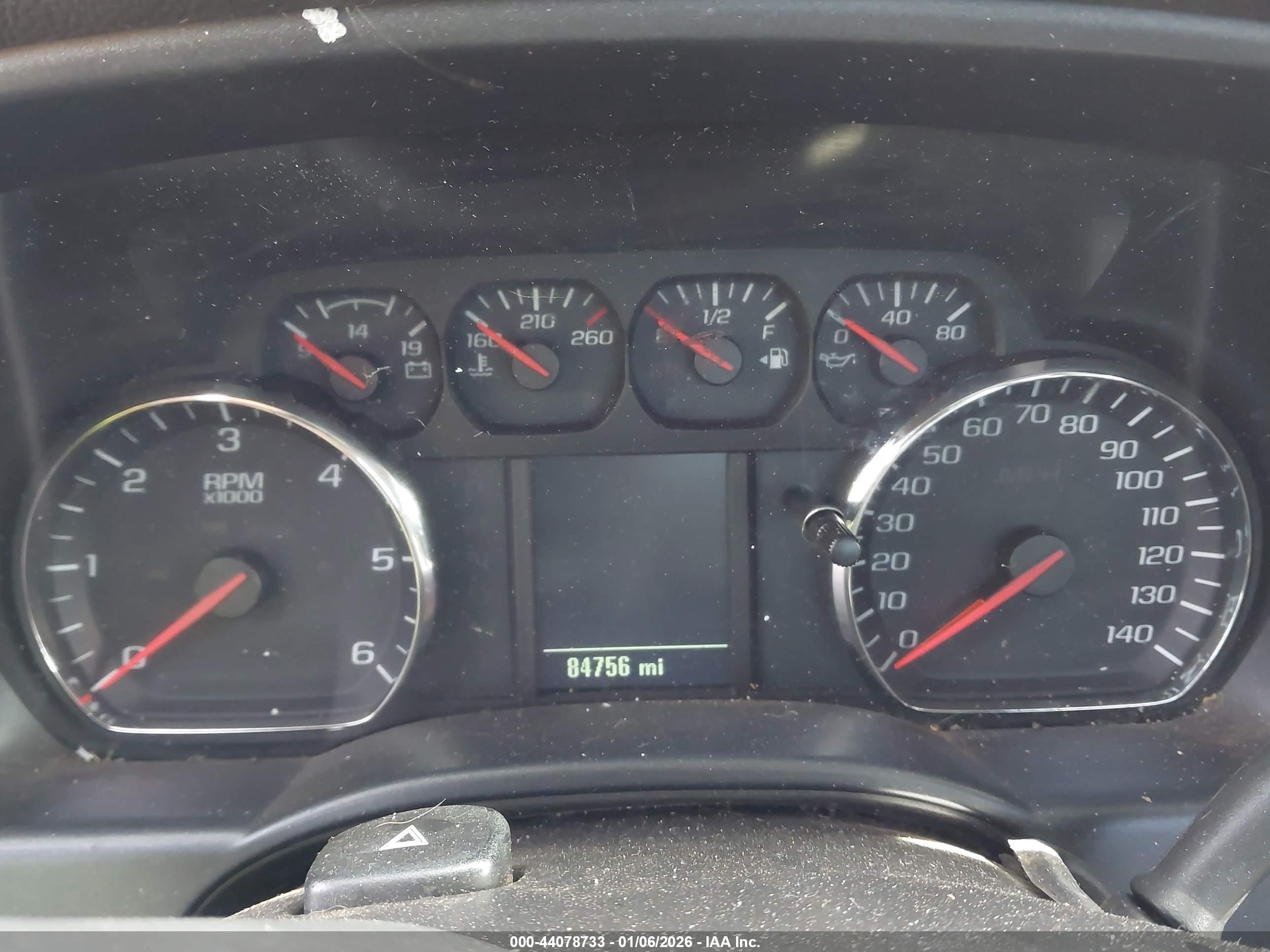 CHEVROLET SILVERADO image 7