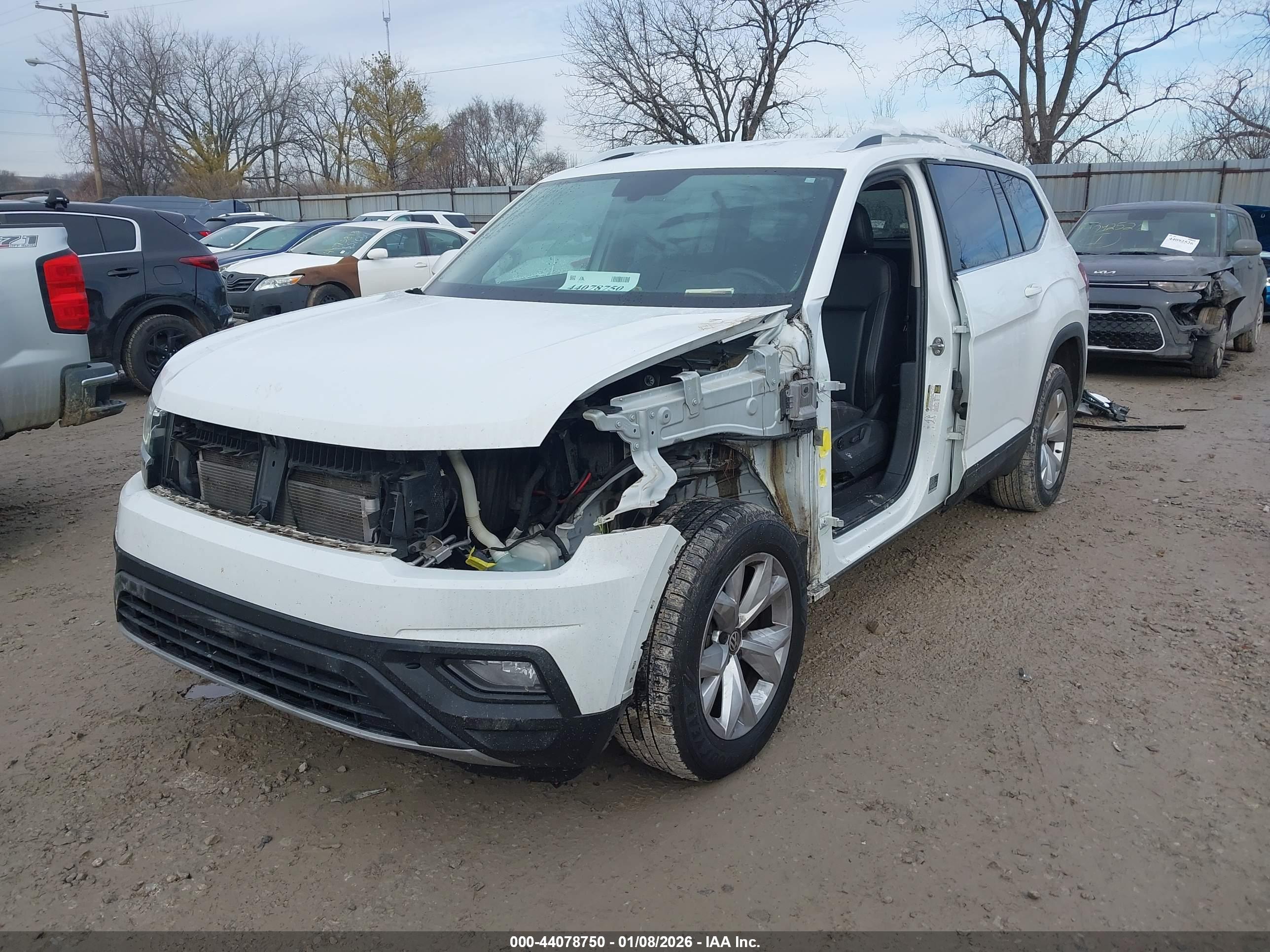 VOLKSWAGEN ATLAS image 2
