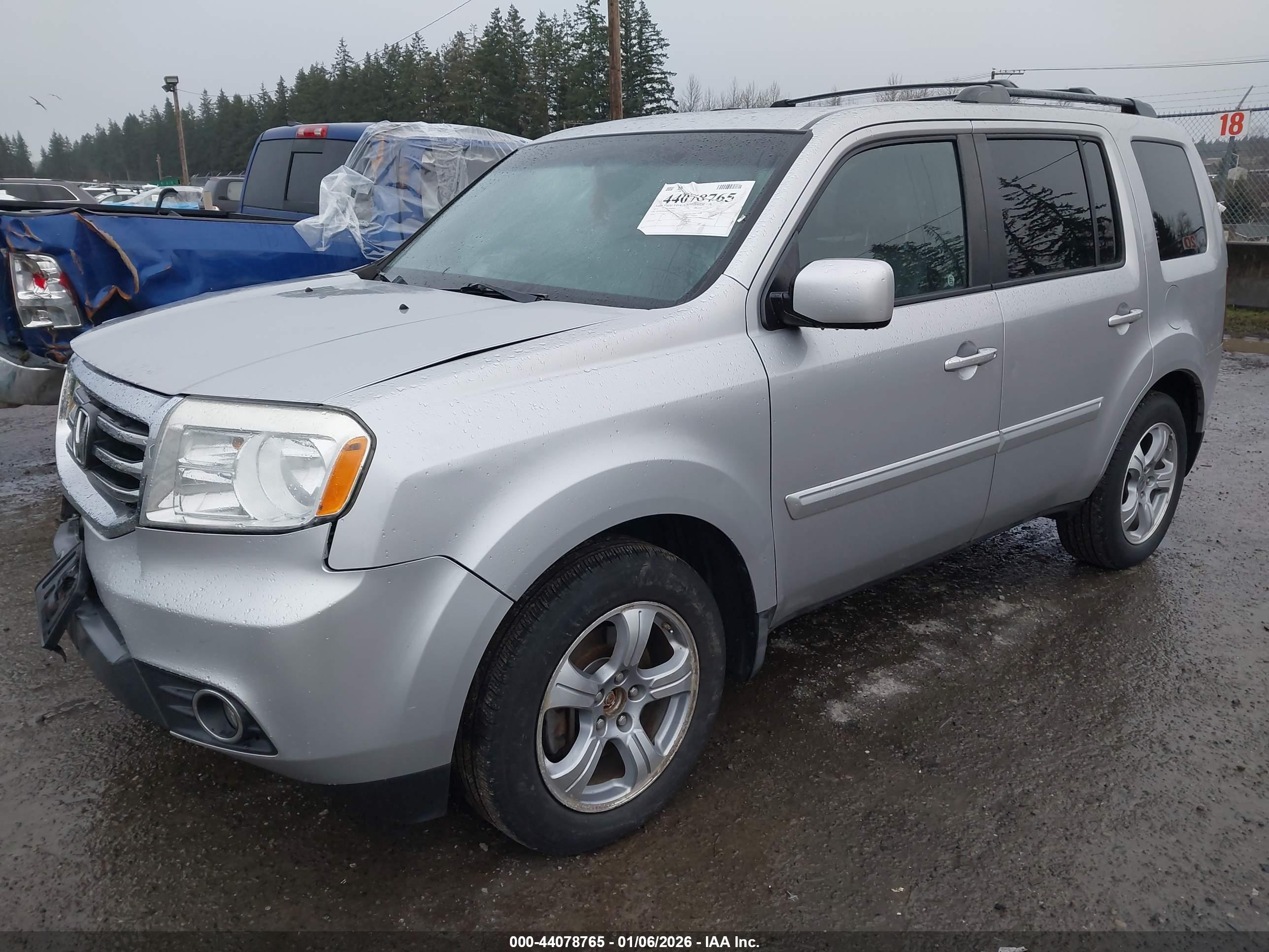 HONDA PILOT image 2