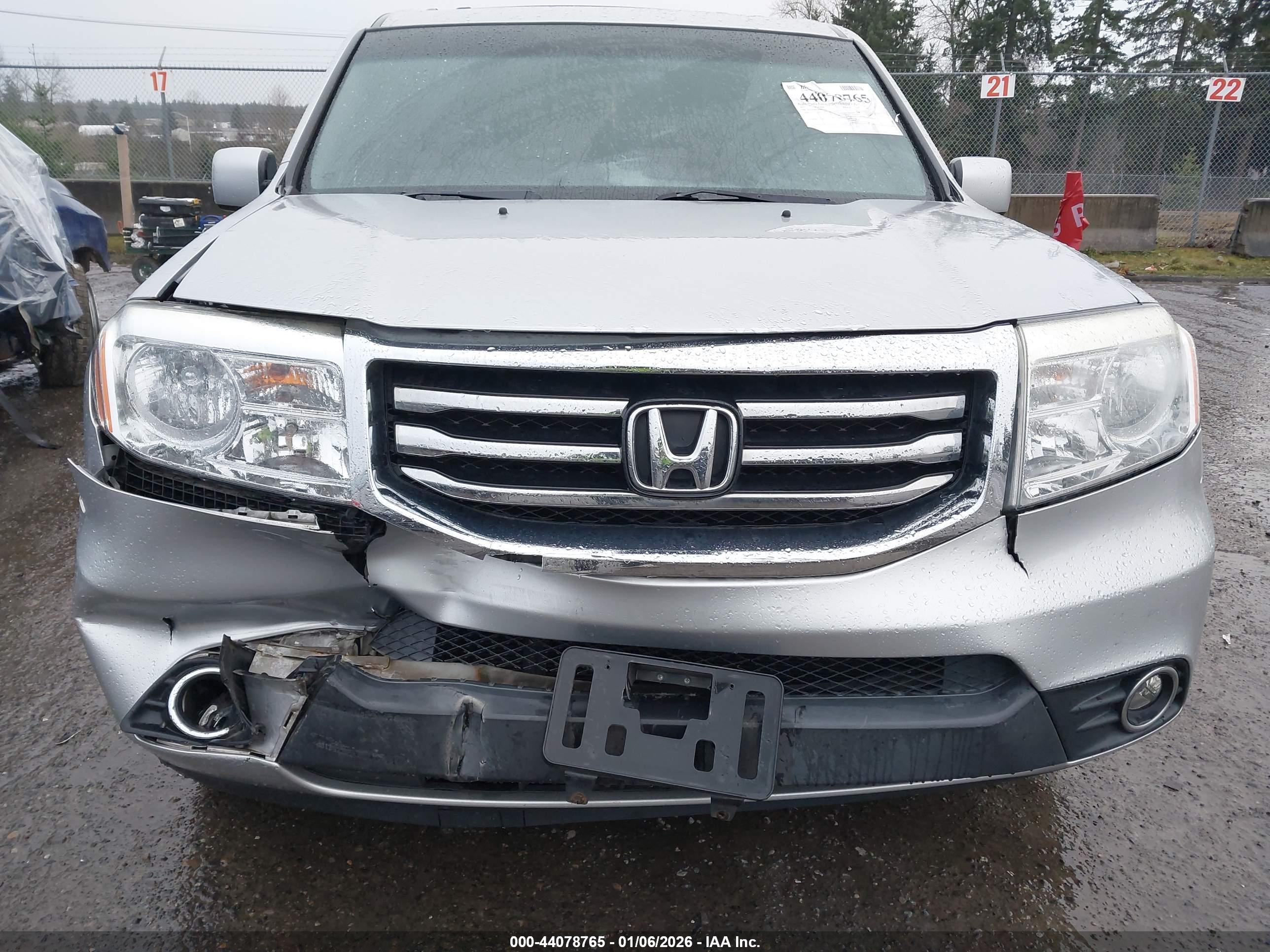 HONDA PILOT image 6