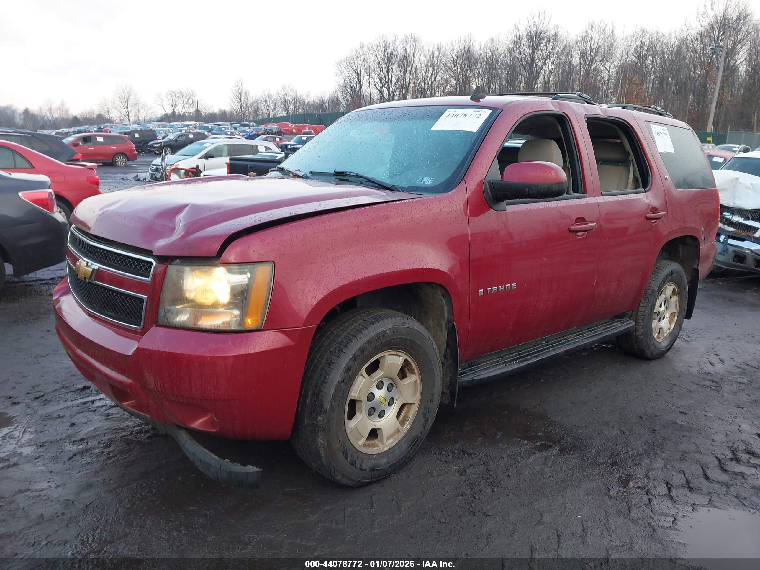 CHEVROLET TAHOE image 2