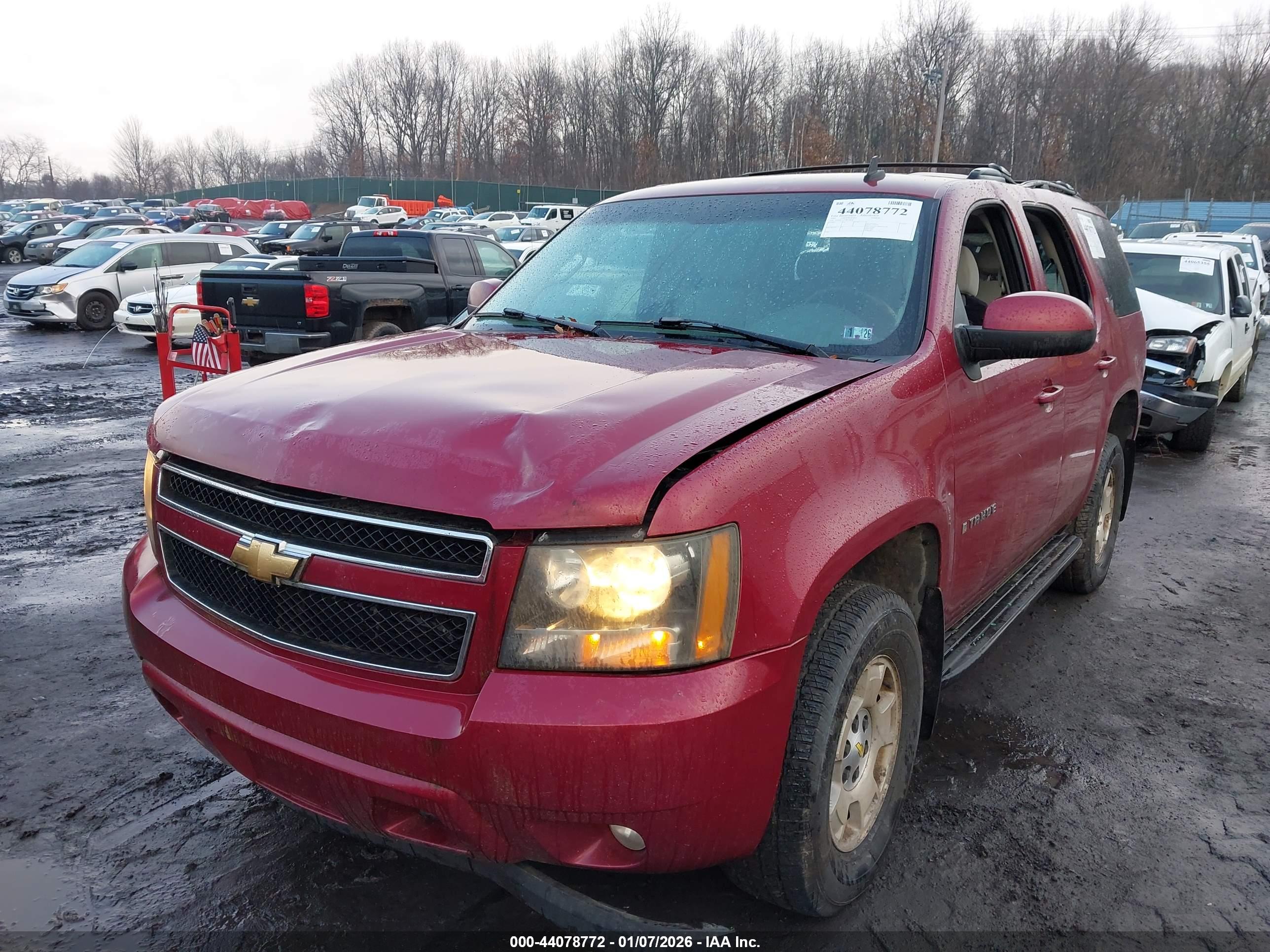 CHEVROLET TAHOE image 6
