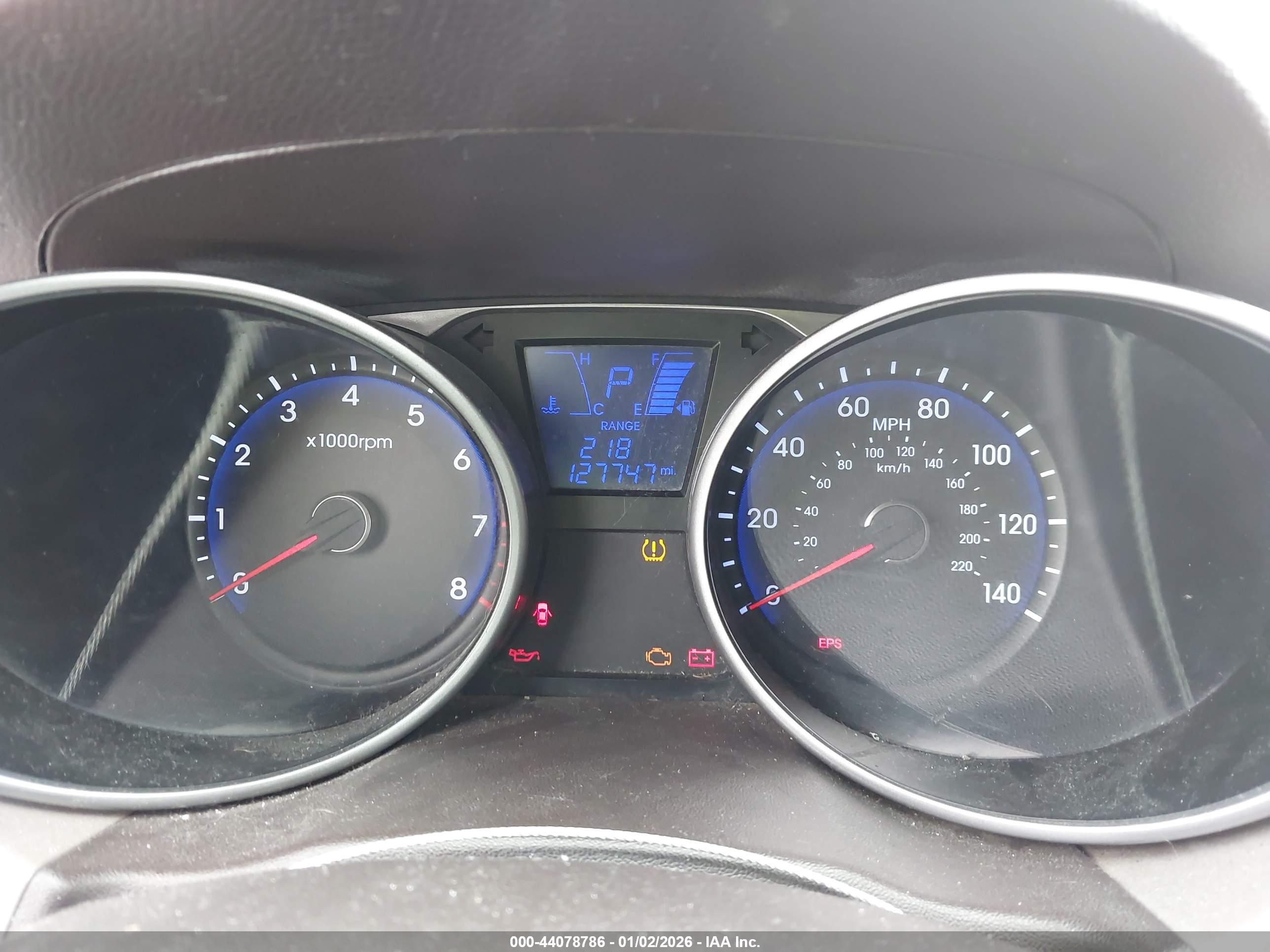 HYUNDAI TUCSON image 7