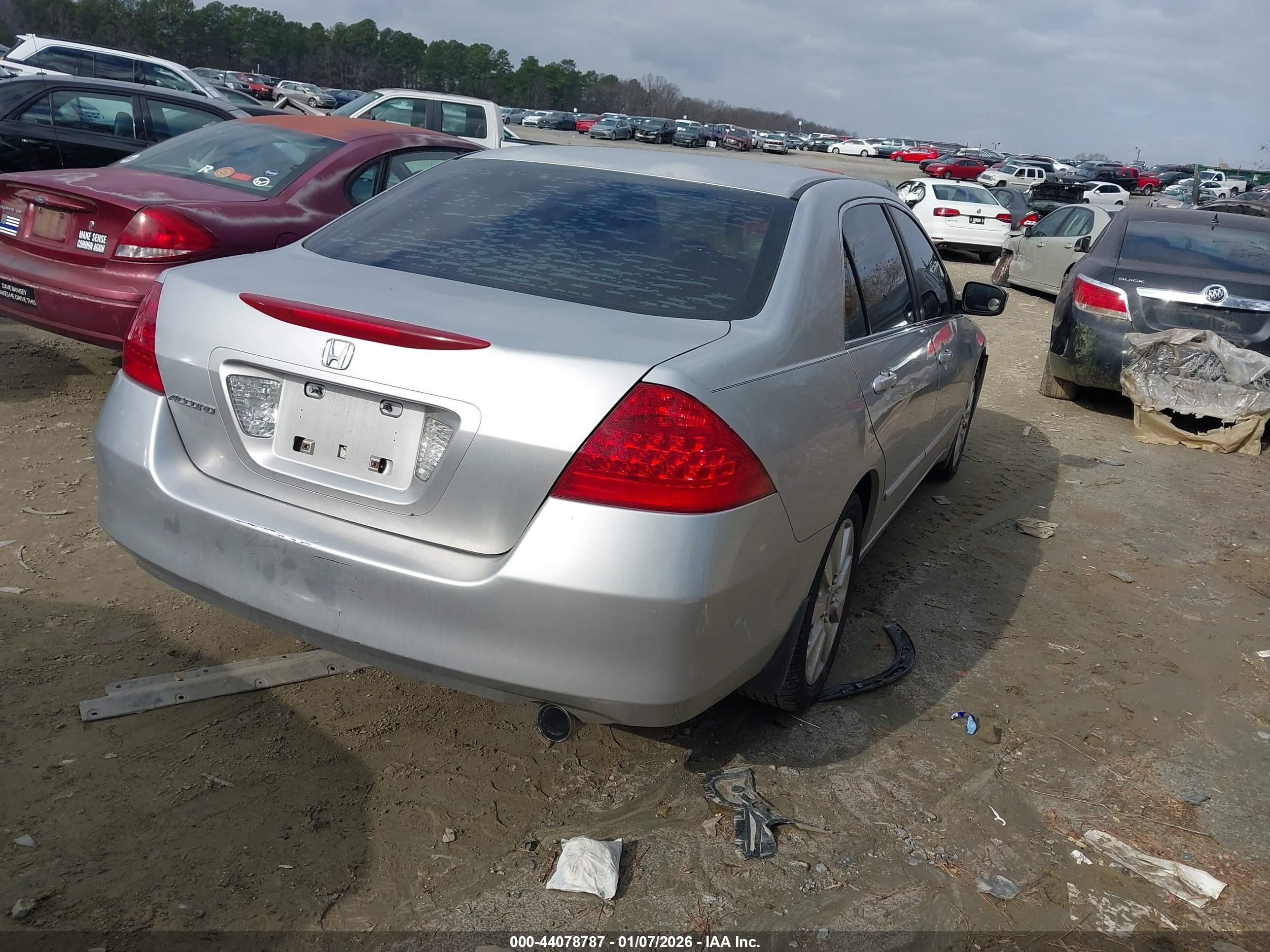 HONDA ACCORD image 4