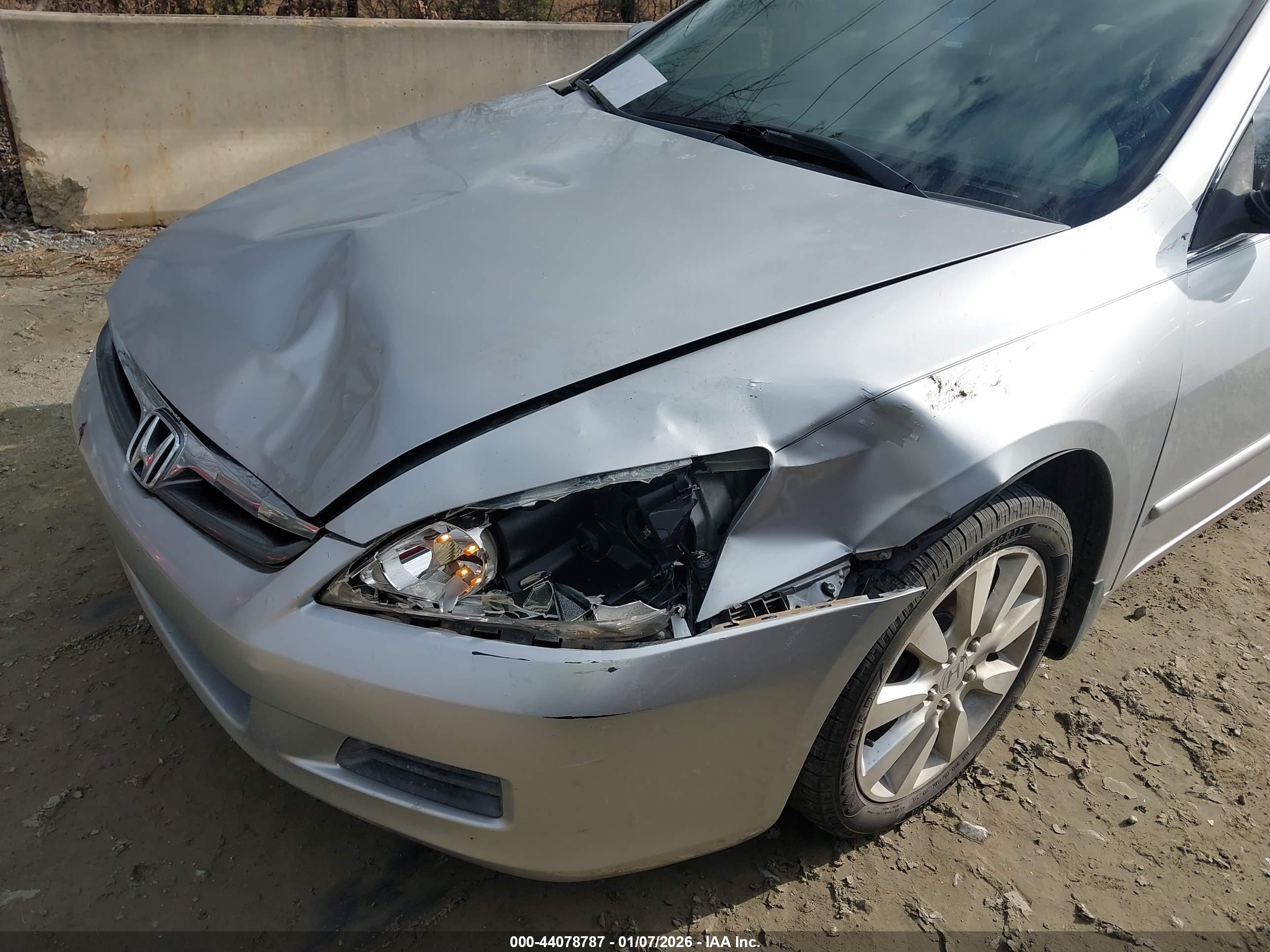 HONDA ACCORD image 6
