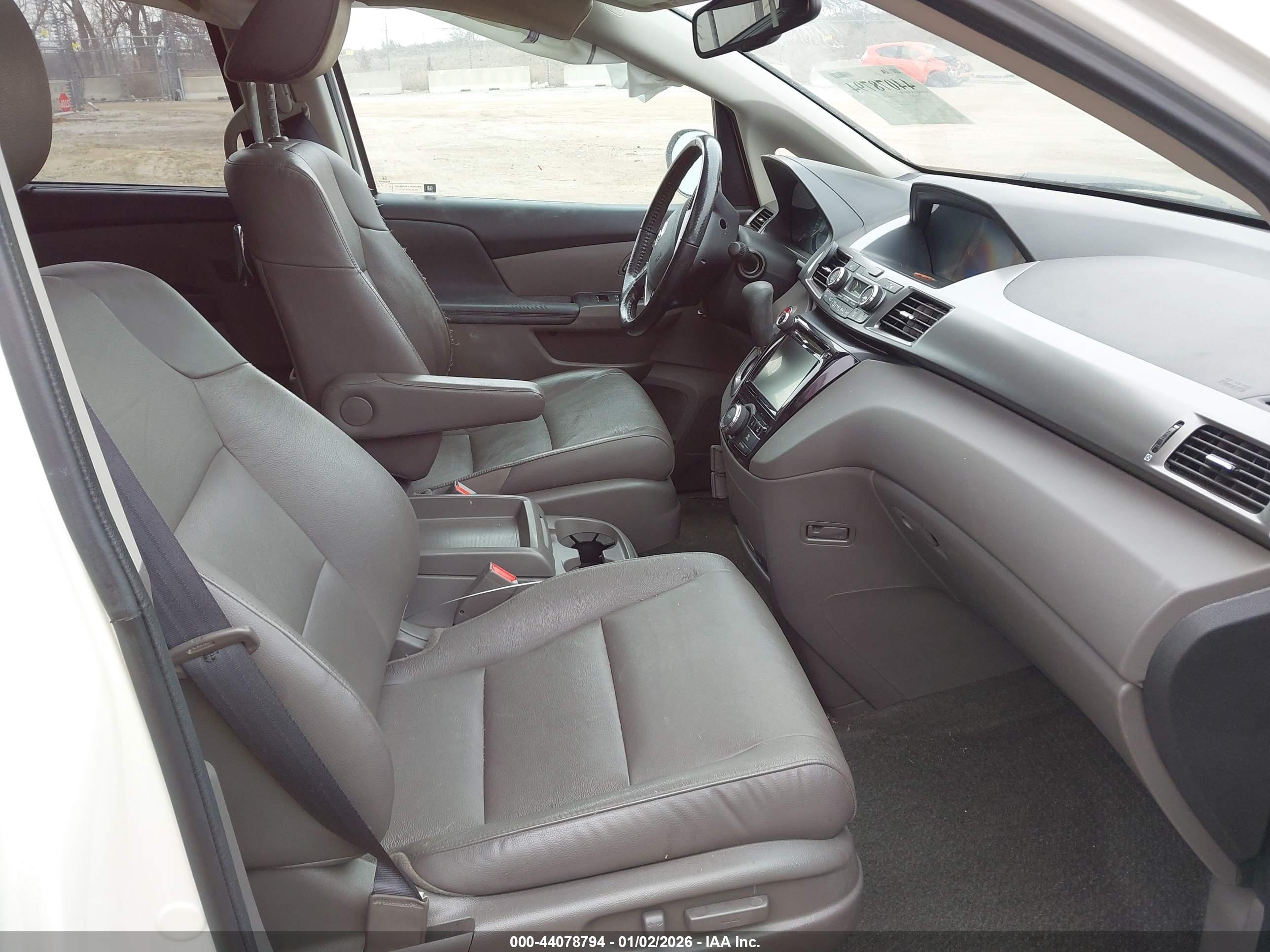 HONDA ODYSSEY image 5