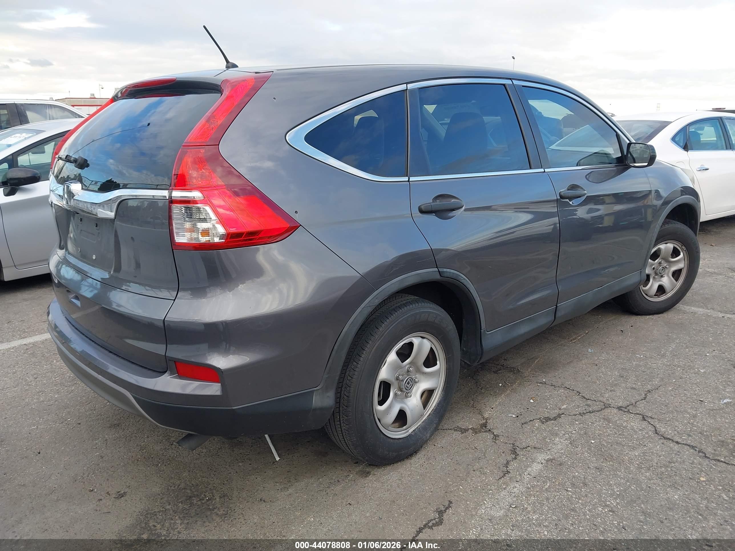 HONDA CR-V image 4