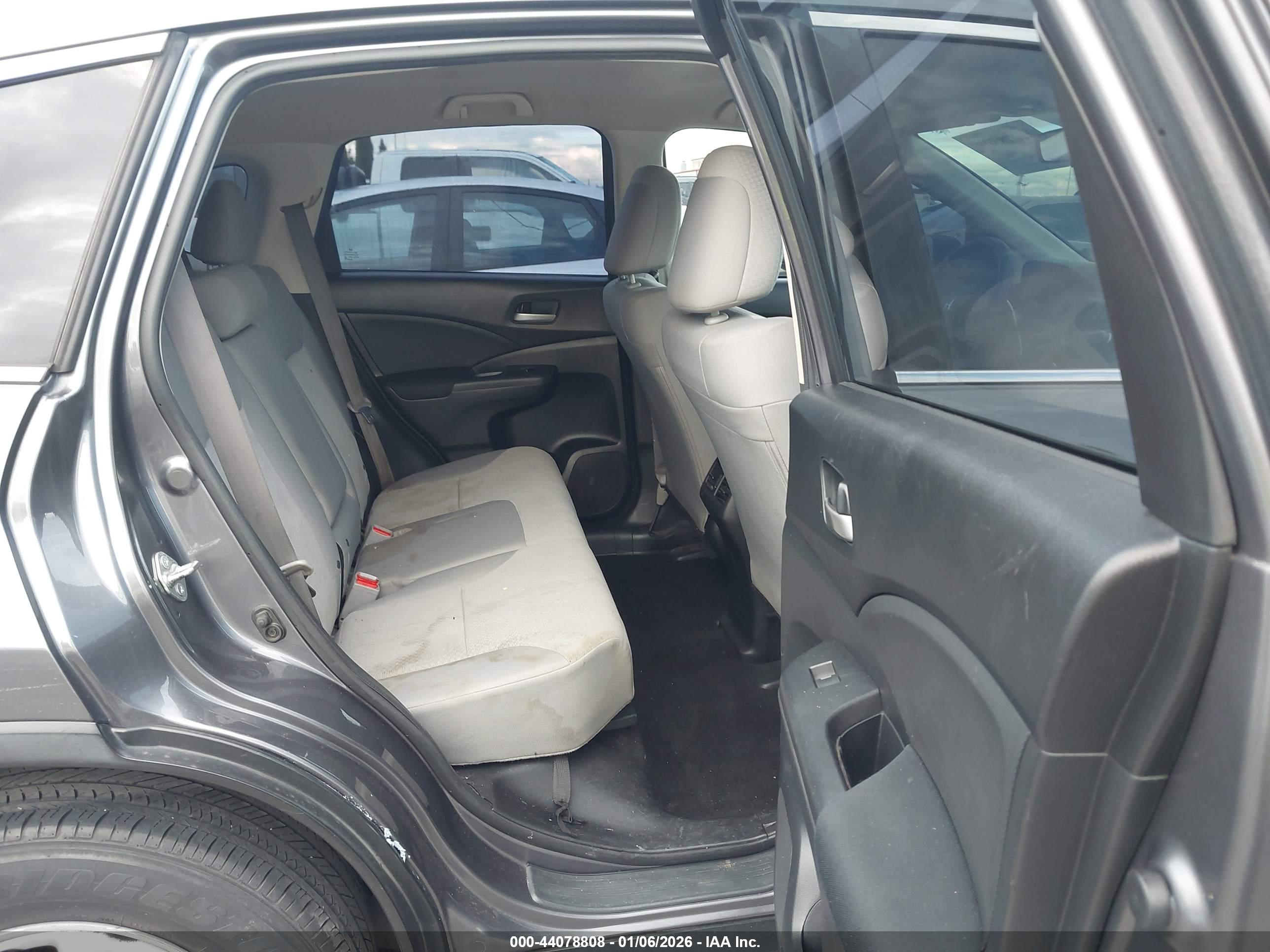 HONDA CR-V image 8